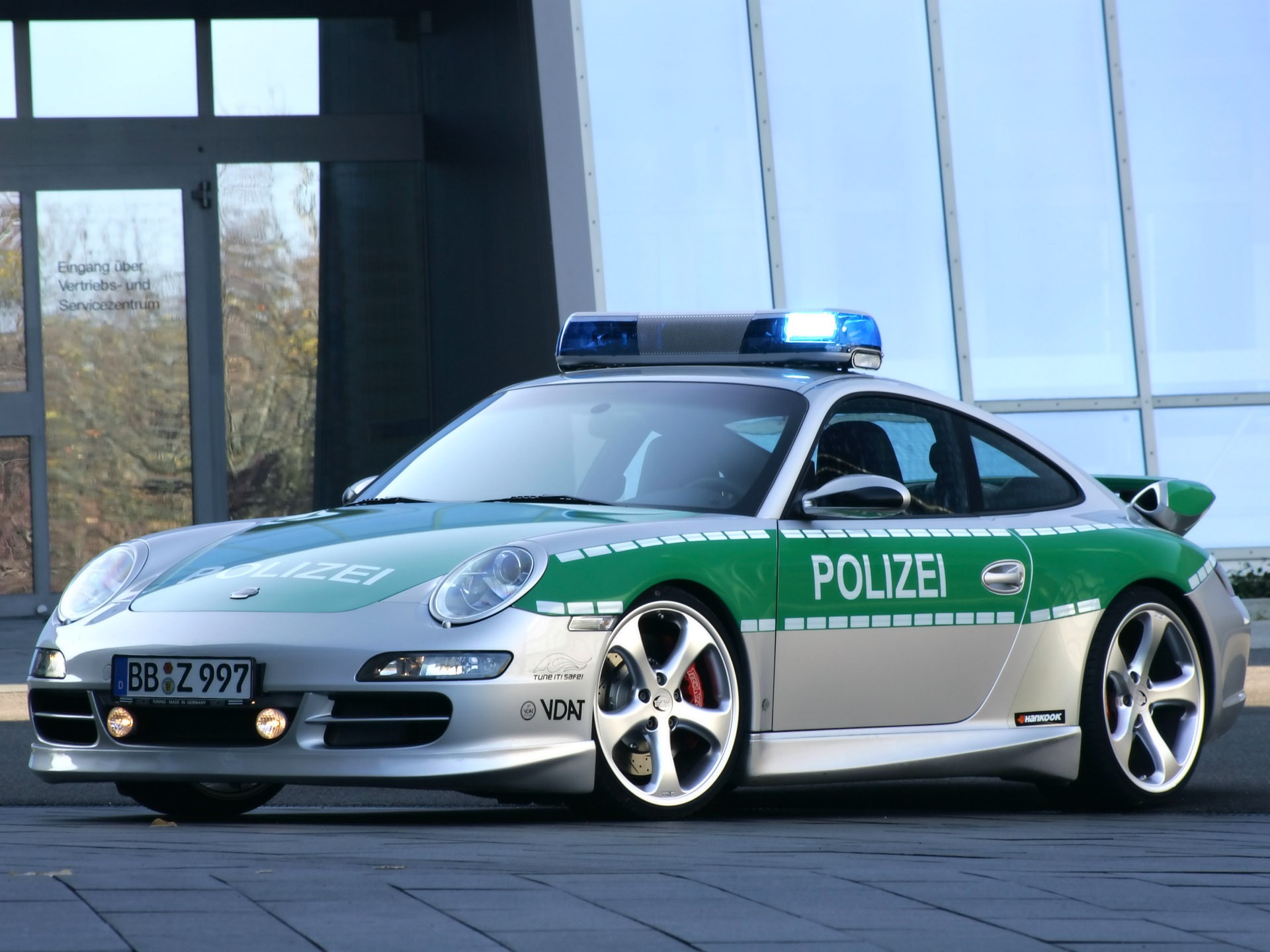 porsche policja samochód