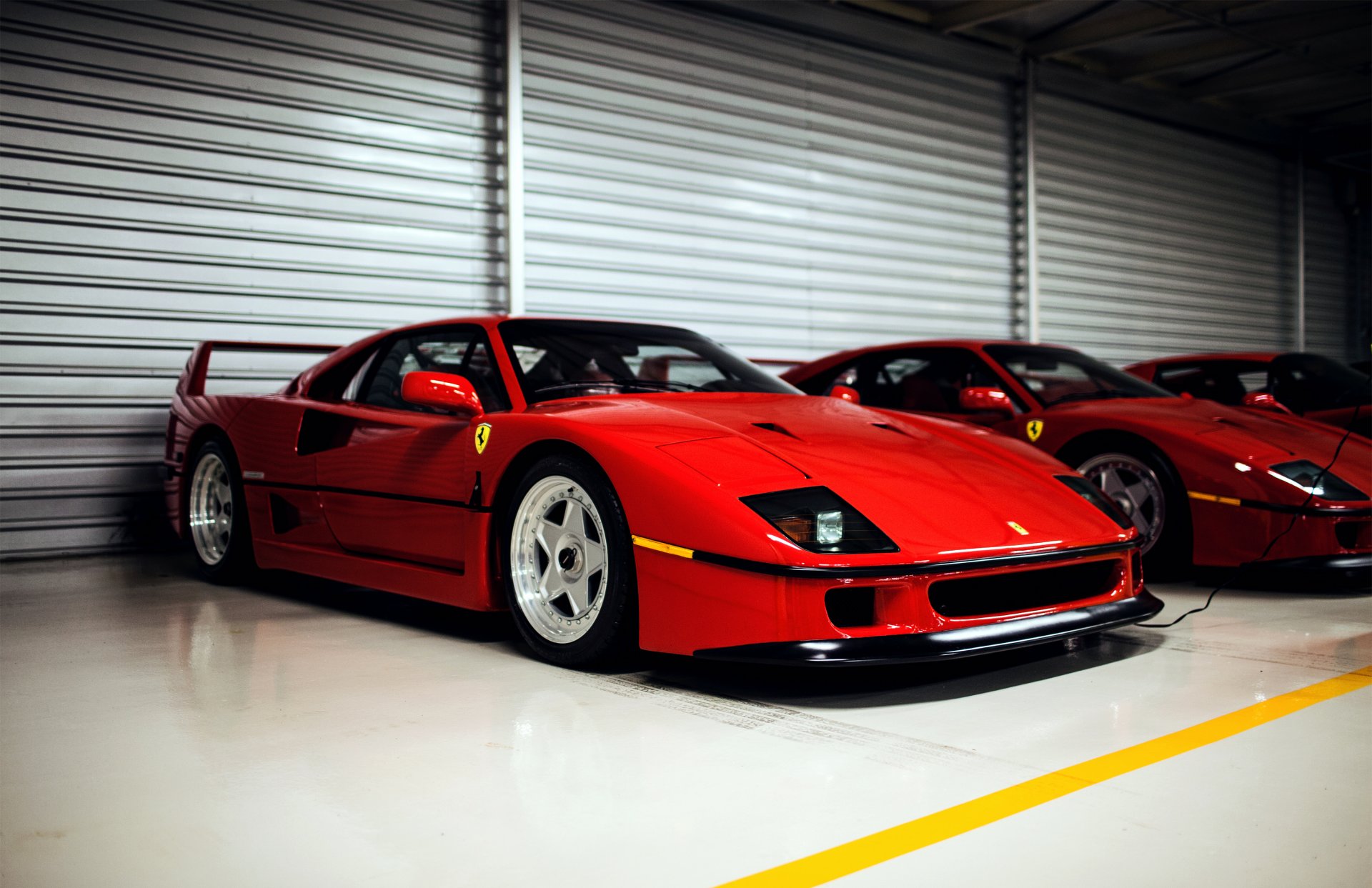 ferrari f40 красные передние феррари красная суперкар