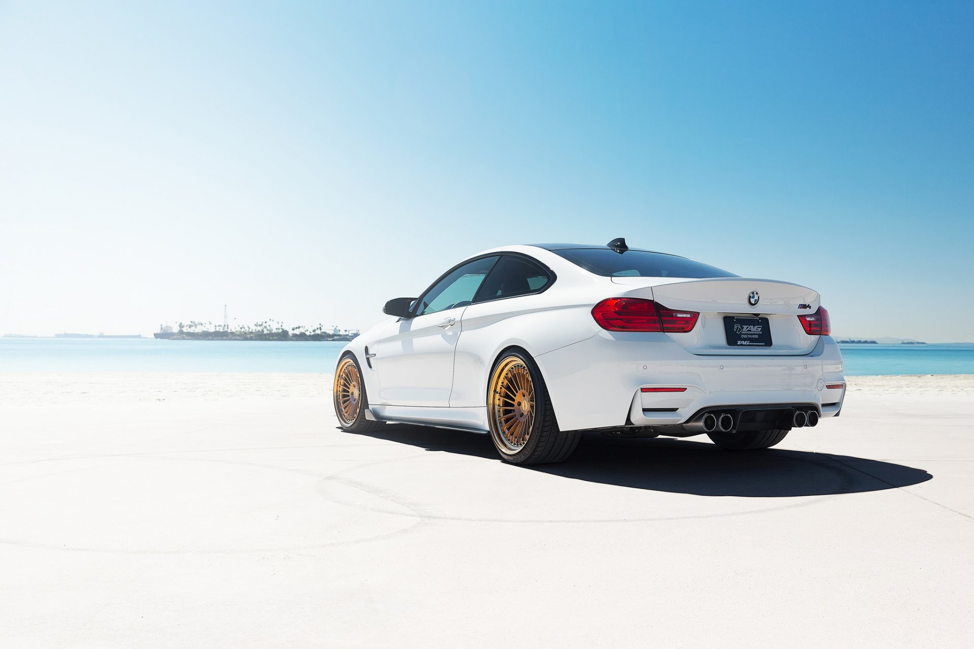 bmw m4 voiture blanc