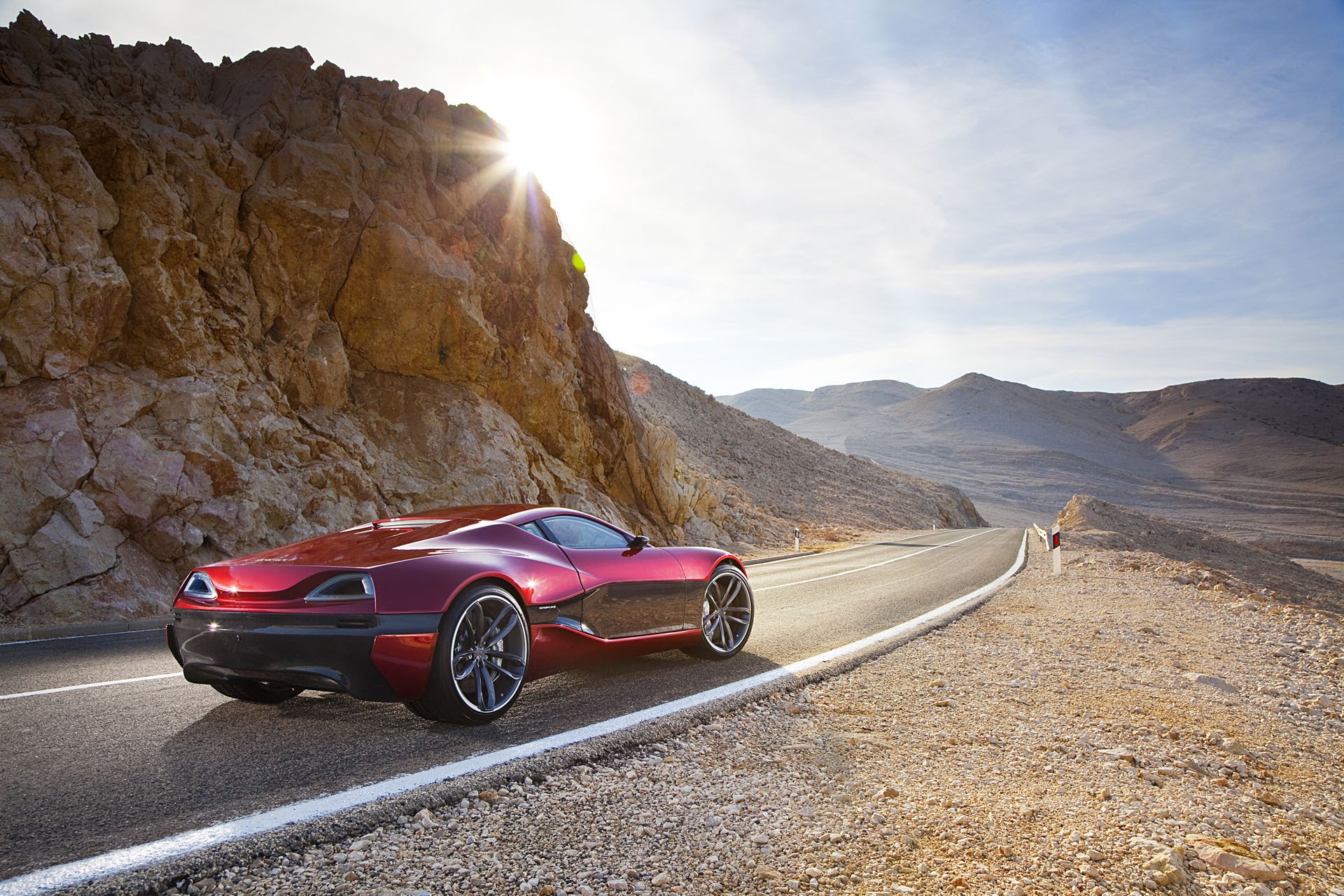 rimac konzept eins straße supercar sonne felsen