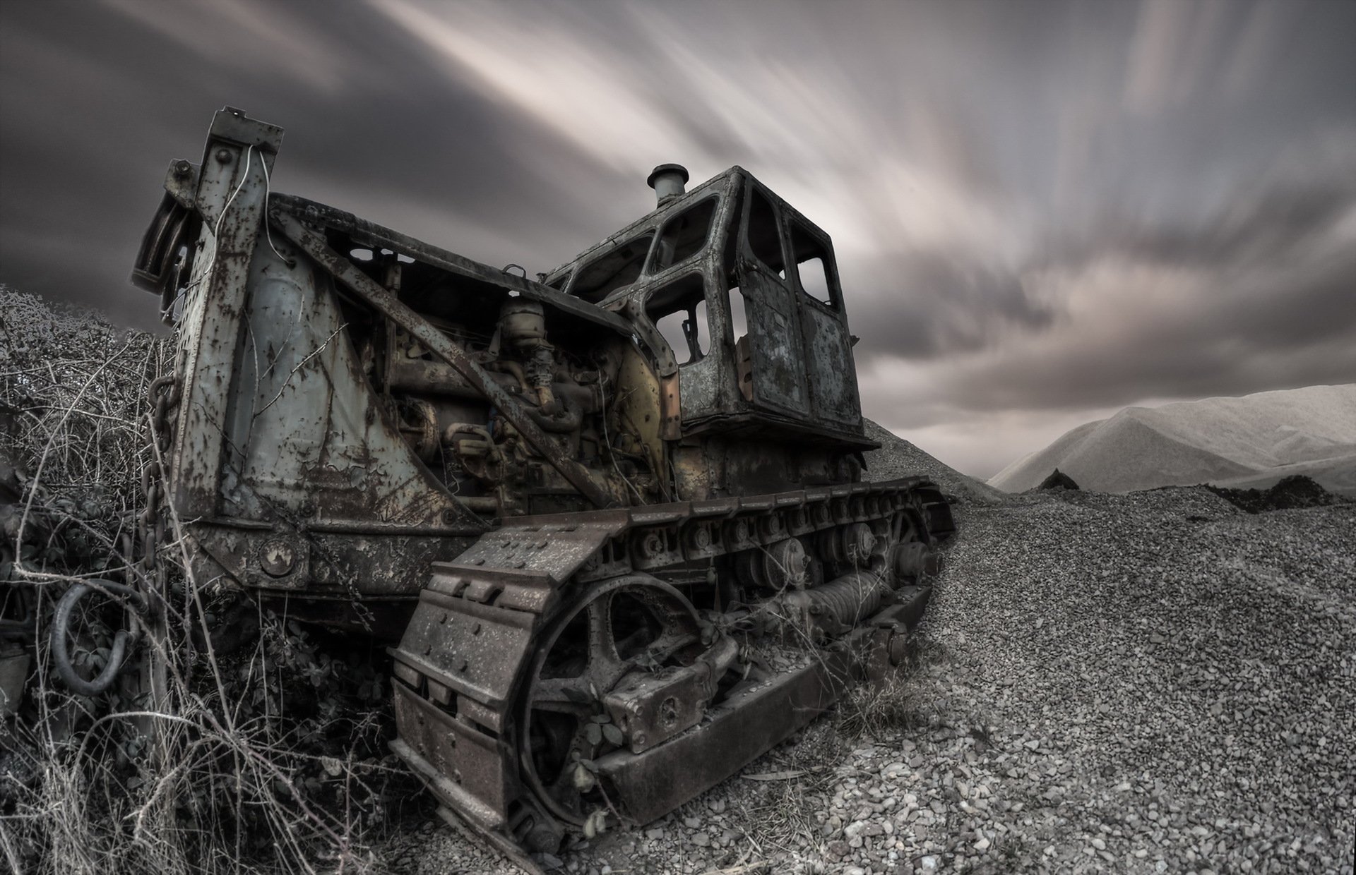 tractor night background