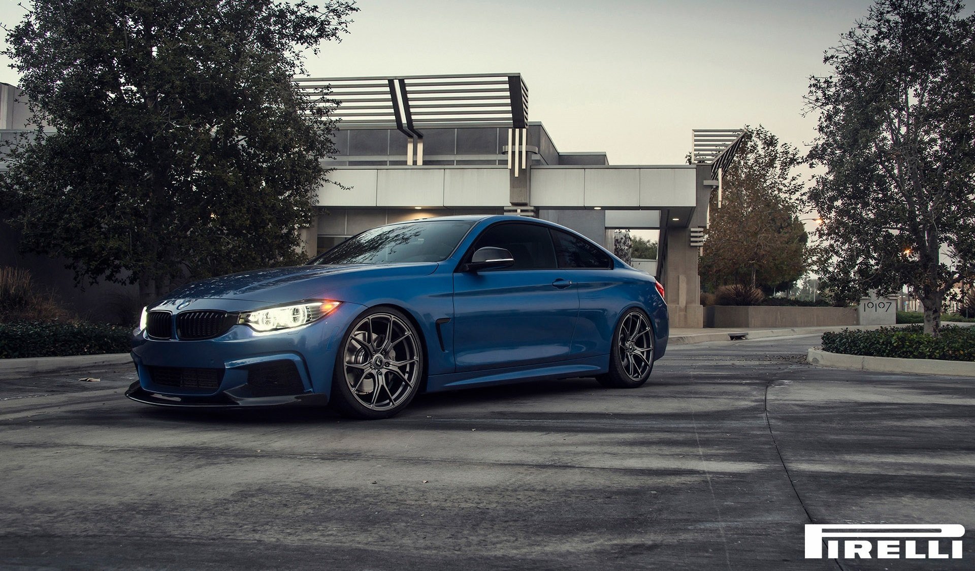 bmw f32 435i estoril bleu v-ff vorsteiner 2015 avant pirelli