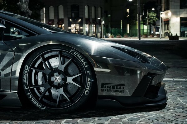 Lamborghini 2015 on the street of the night city