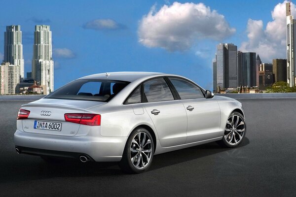 El Audi A6 está diseñado para paisajes urbanos