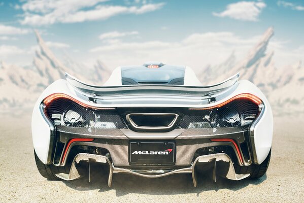 Mclaren hypercar among the sand