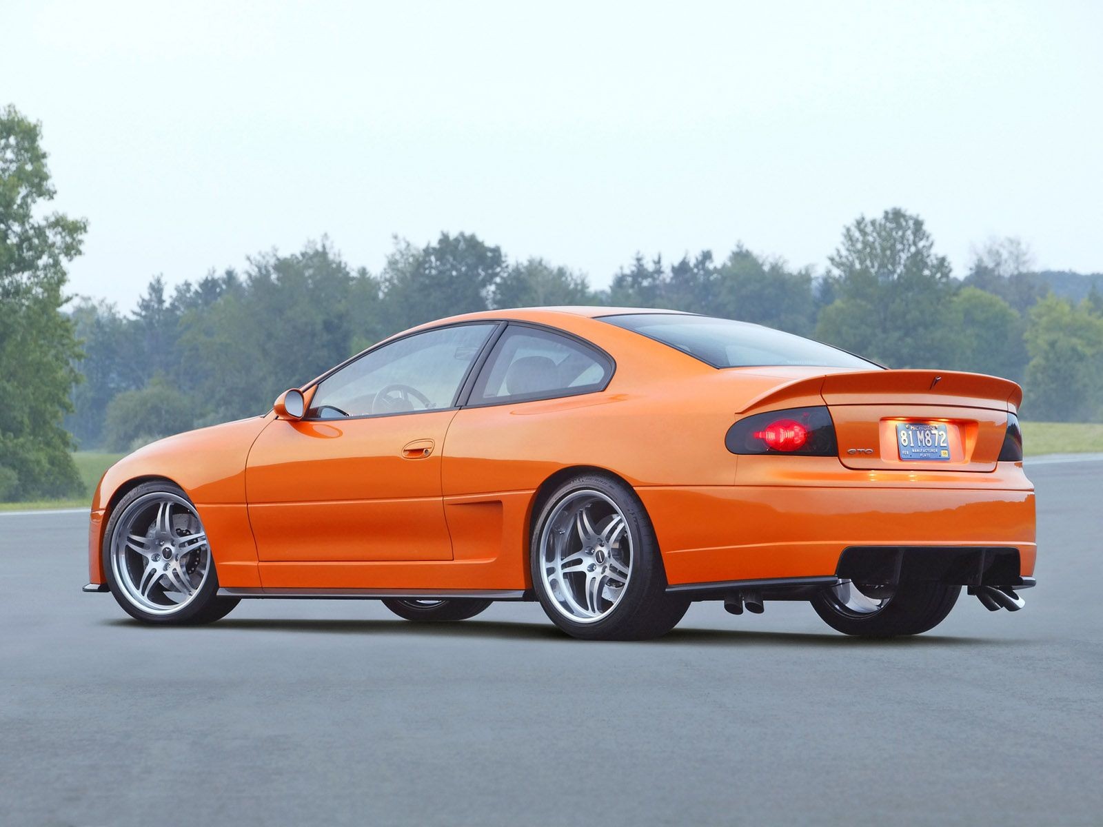 pontiac gto carnero naranja