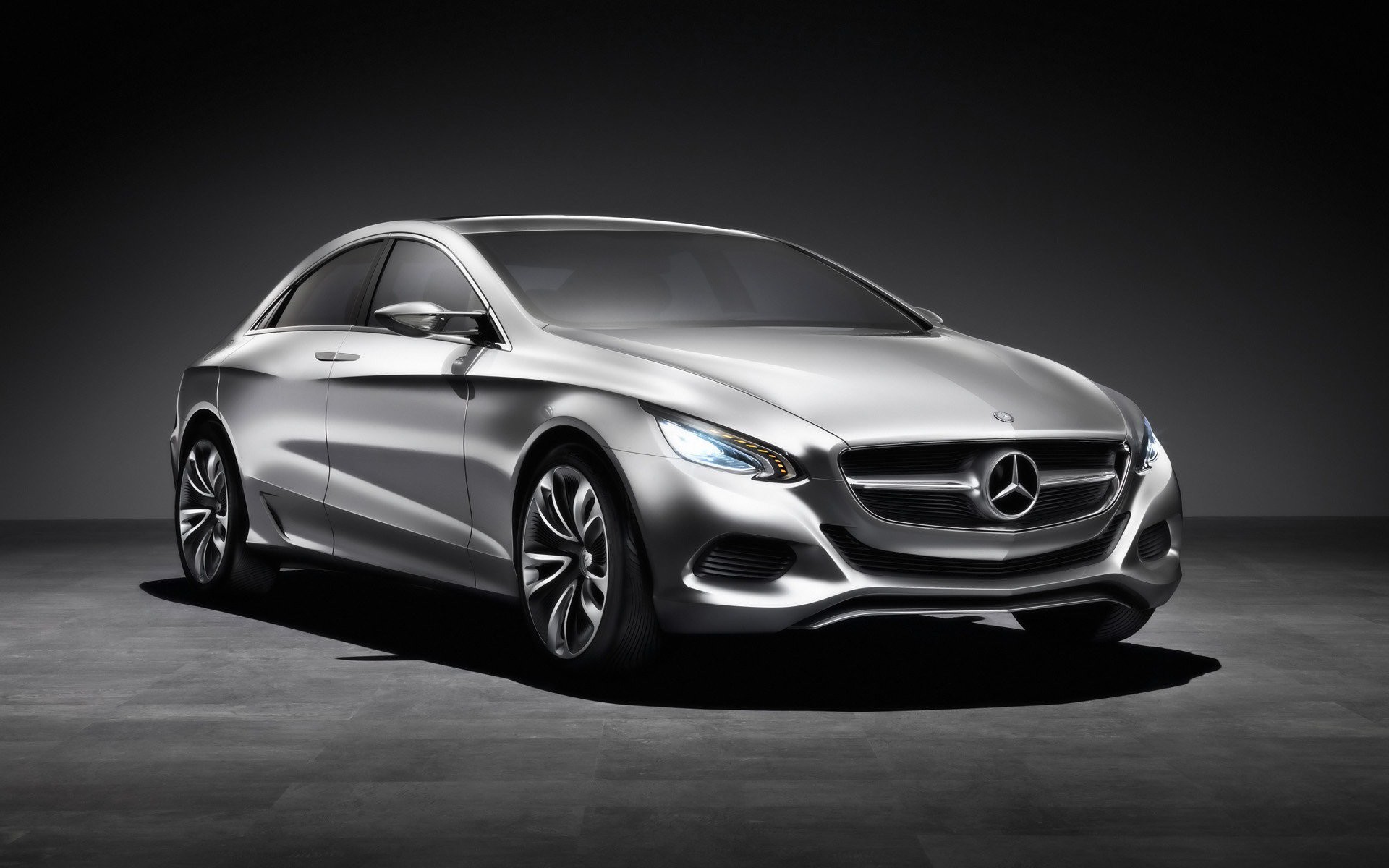 mercedes-benz f800 concept metalic