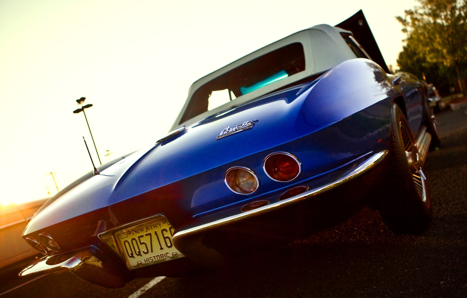 chevrolet corvette c2 picar la viga