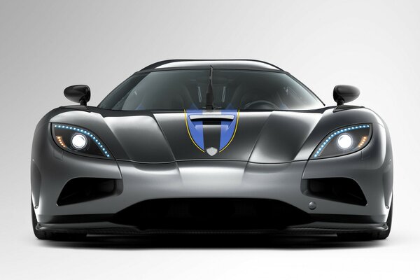 koenigsegg agera sports car in silver color