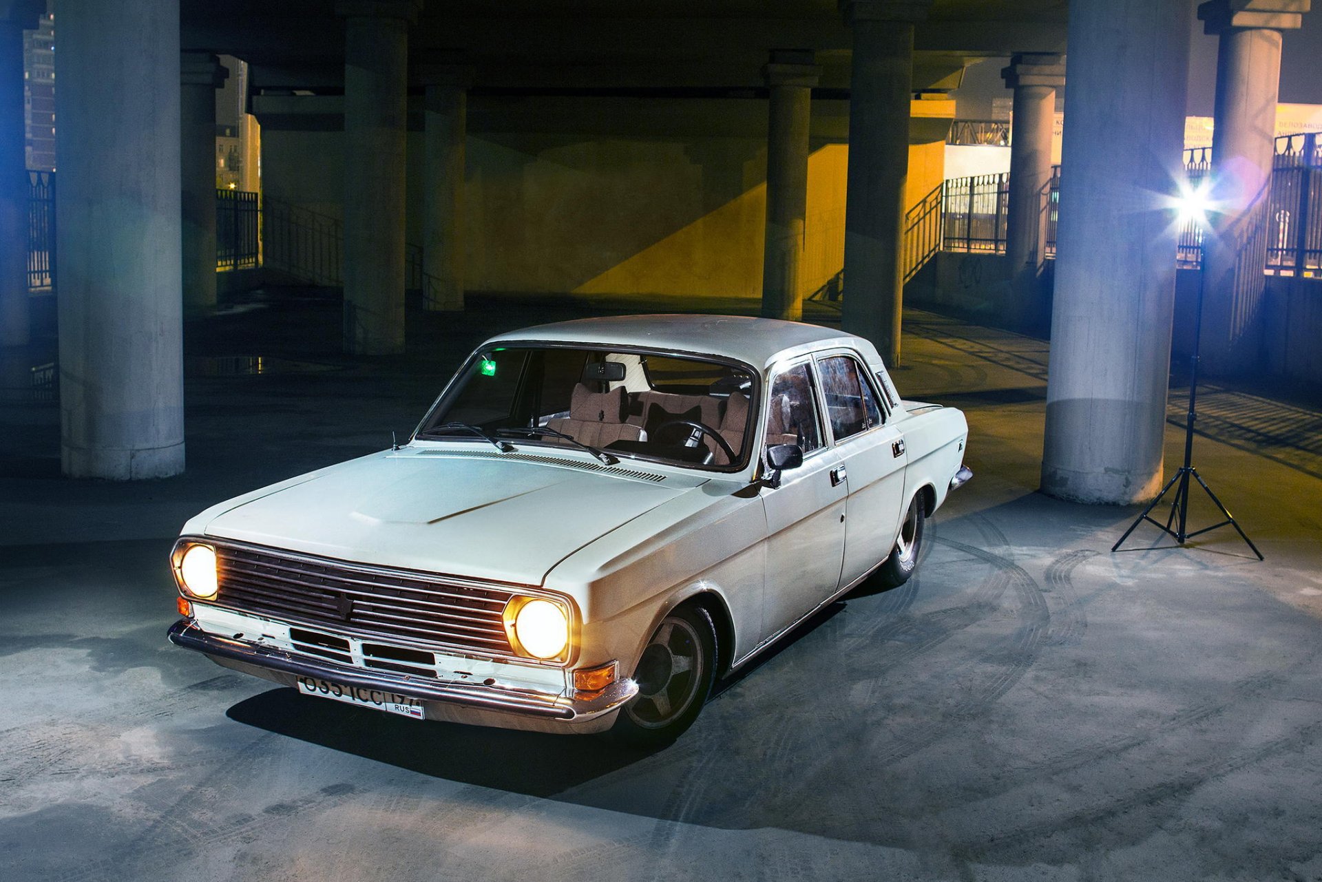 volga voiture position 24-10