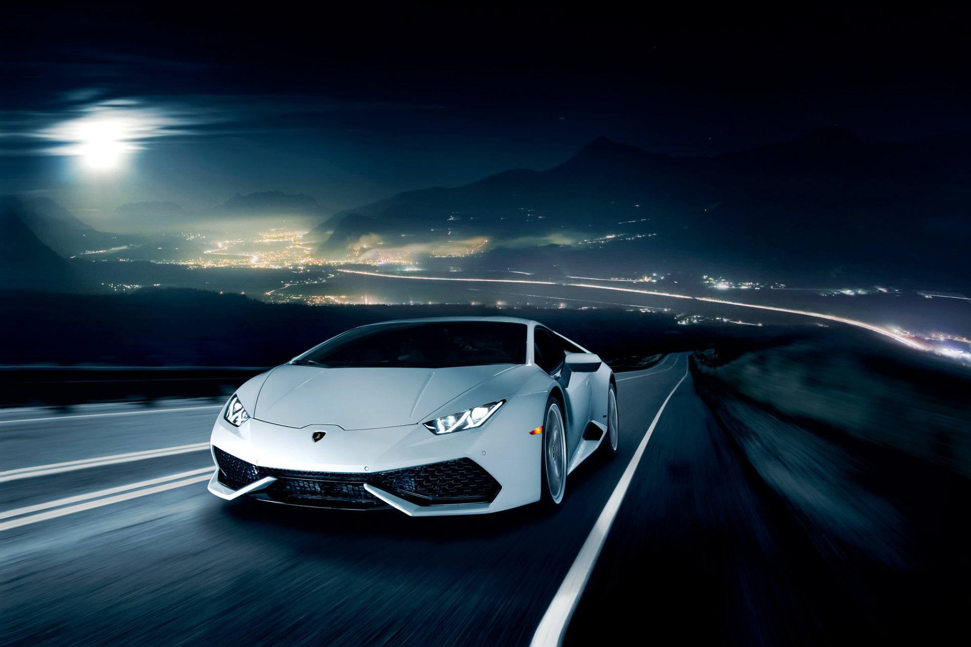 lamborghini hurricane lp 610-4 lb724 weiß vorne ronaldo stewart nacht horizont bewegung