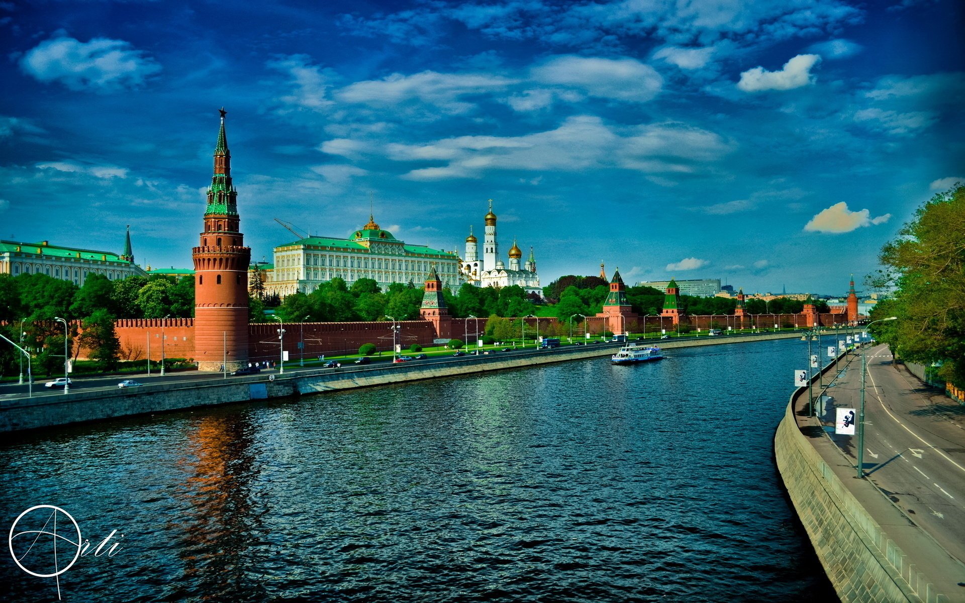 teamer moscow the city capital russia architecture the kremlin river building promenade road water ruffle dome trees the sky cloud