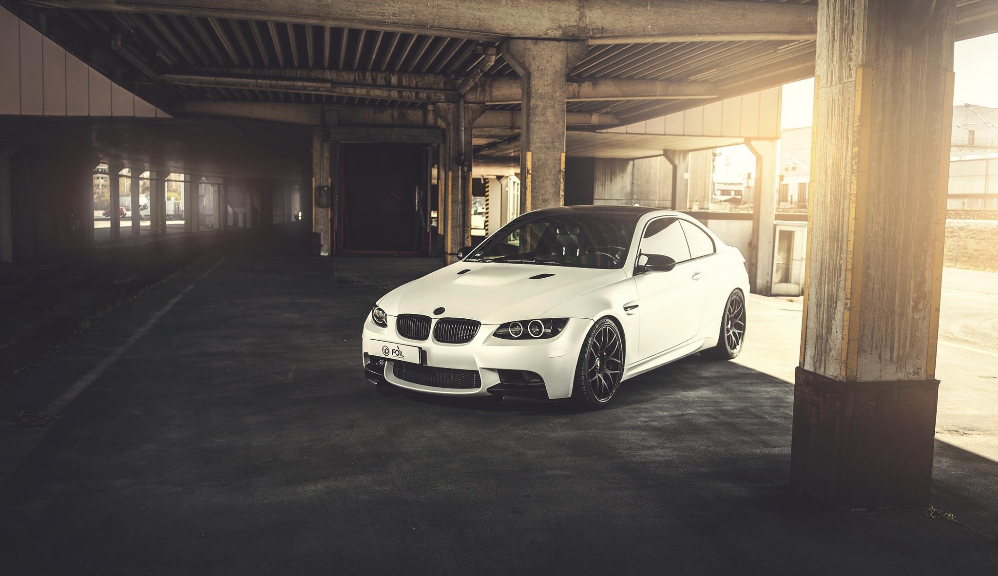 bmw m3 e92 blanco delantero bmw soportes de hormigón