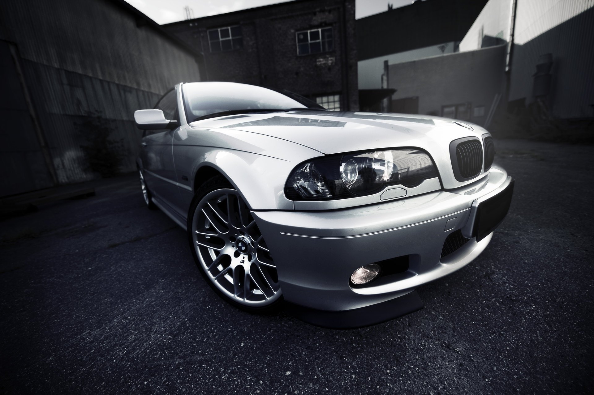 bmw e46 325ci smg clubsport bmw e46 bmw sportwagen coupe silber makro auto silber auto abend scheinwerfer transport pkw autos kraftfahrzeuge weißes auto