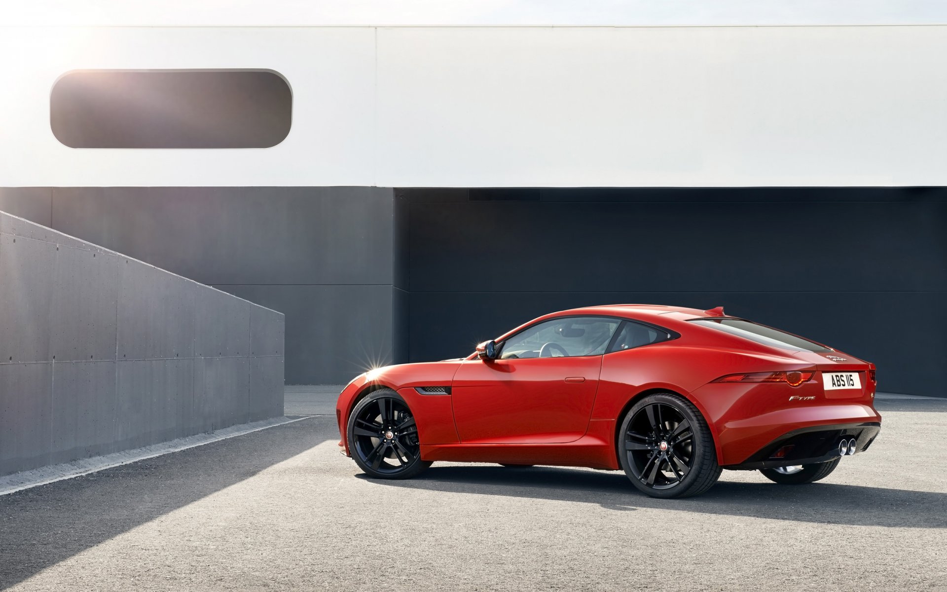 jaguar f-type r coupé auto rossi