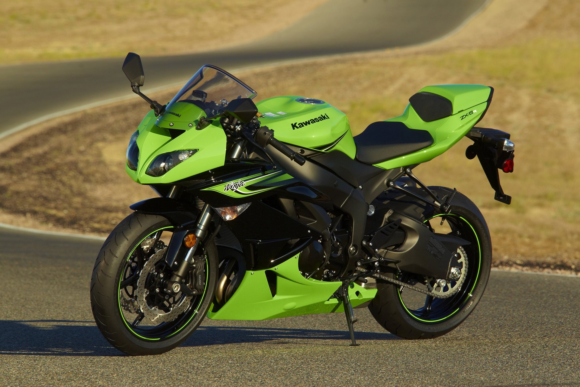 kawasaki zx-6r 2011 zx-r ninja спортбайк мотоцикл мото кавасаки ниндзя зеленый