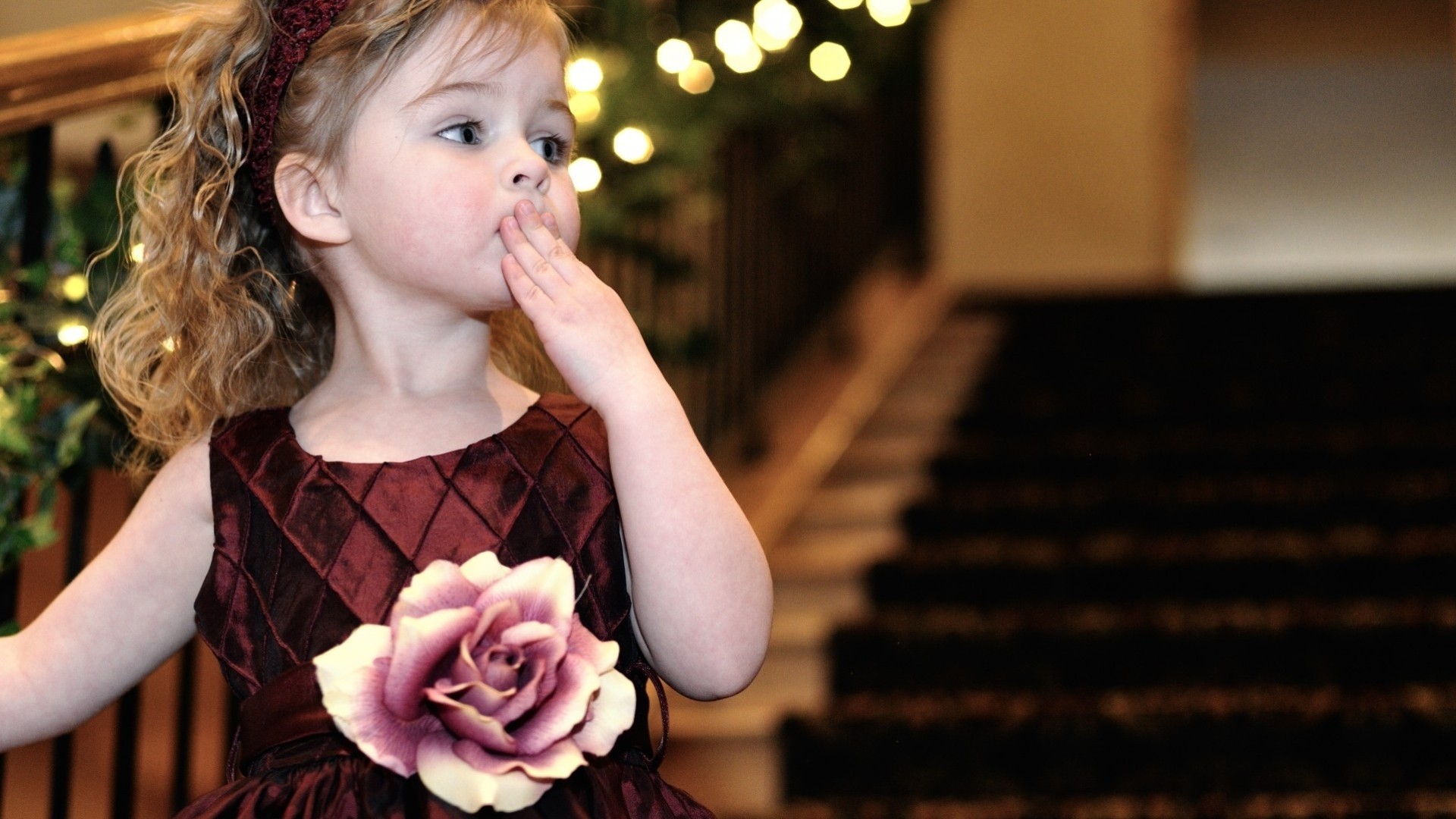 rose flower girl children curls dress kiss stair