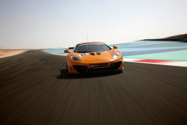 Dear orange McLaren is racing