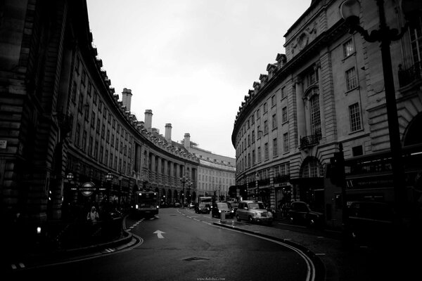 Las calles de Londres en una foto en blanco y negro