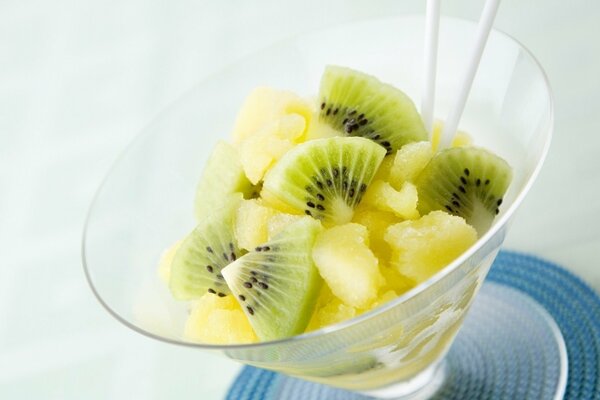 Fruit cocktail of kiwi and banana