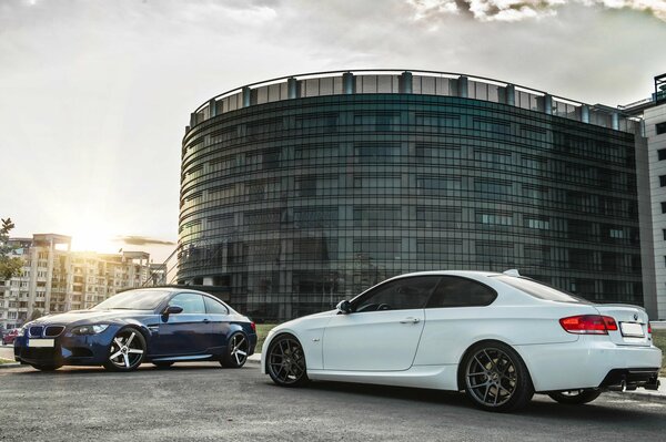 Bmw M3 blanco y azul de la victoria