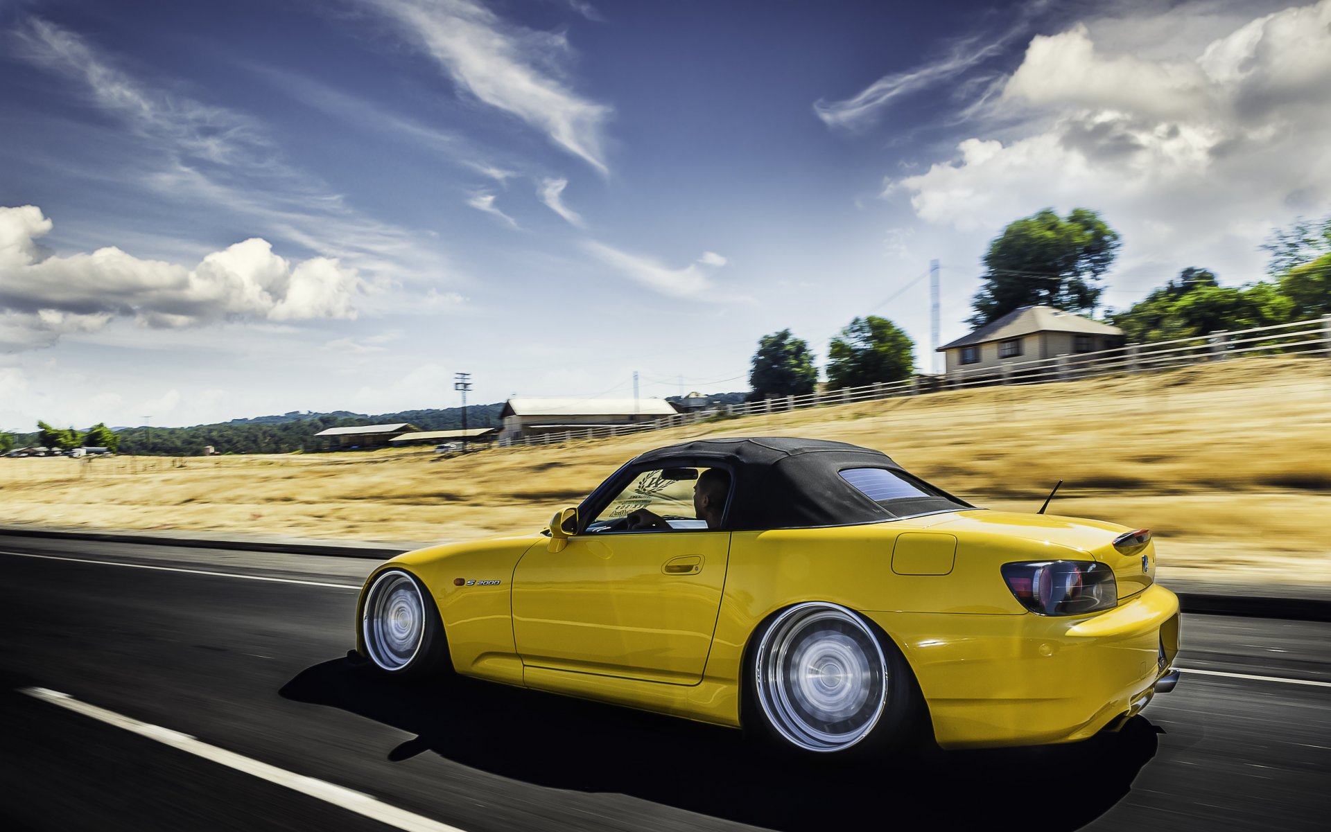 honda s2000 honda gelb straße in bewegung