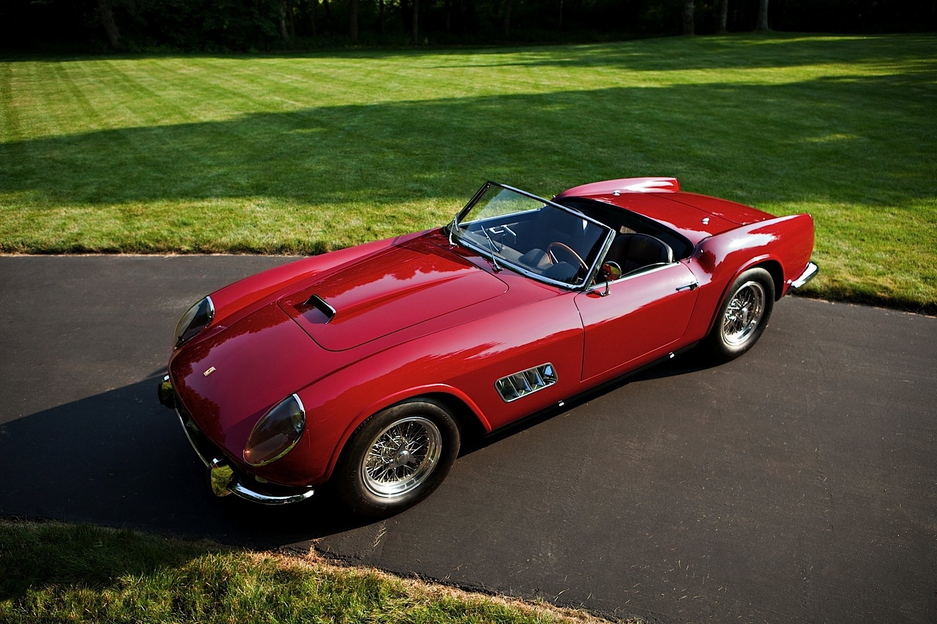 ferrari gt california convertibile rosso retrò