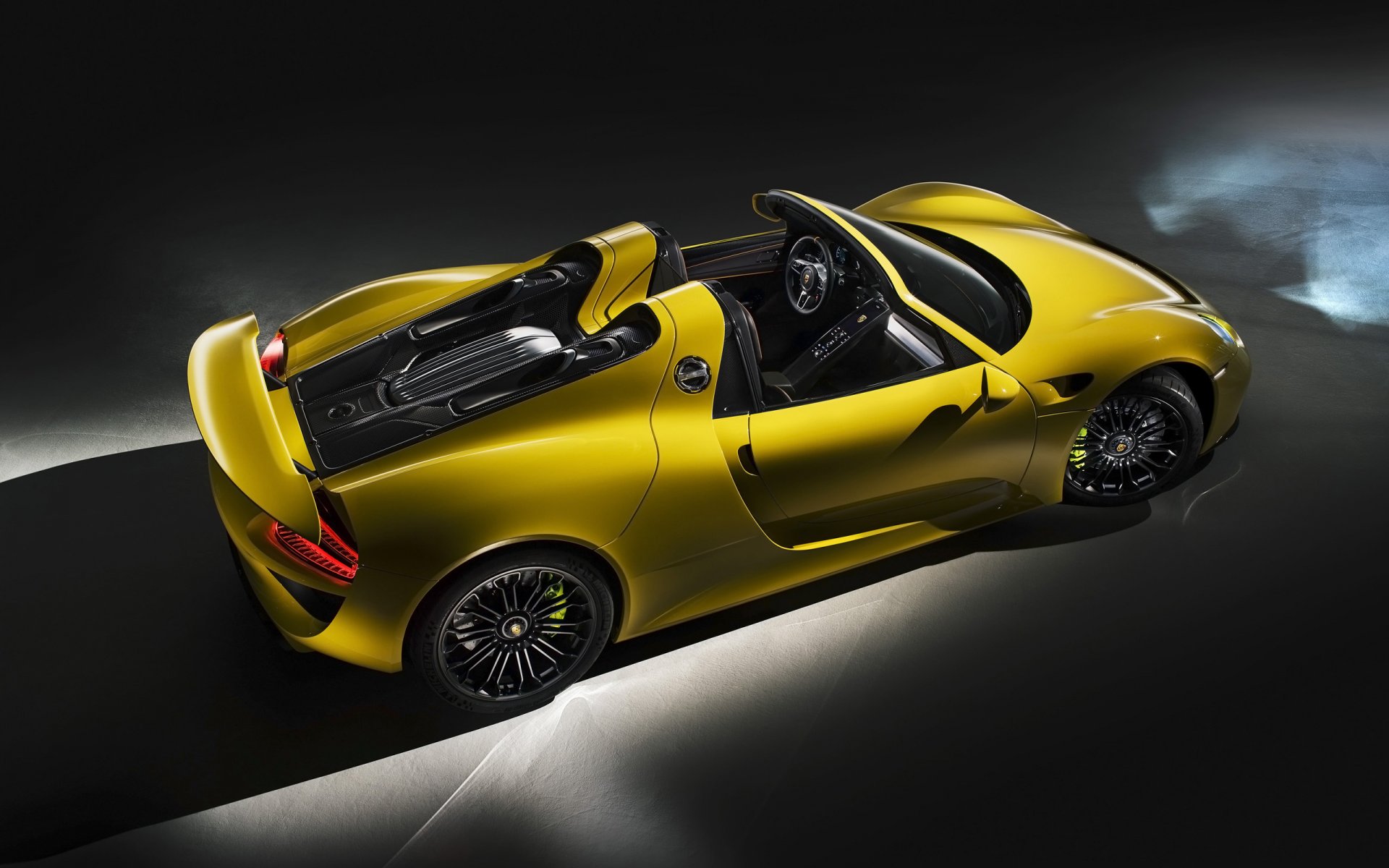 porsche 918 spyder supercar