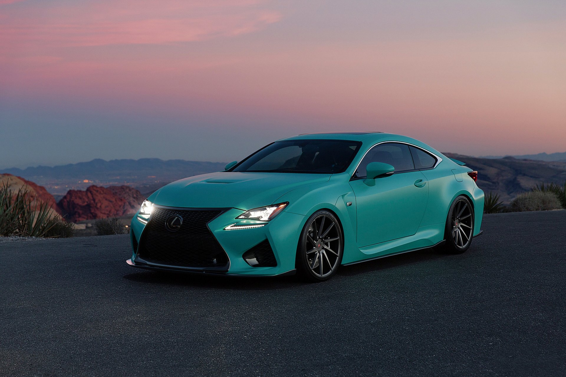 lexus rc droga widok