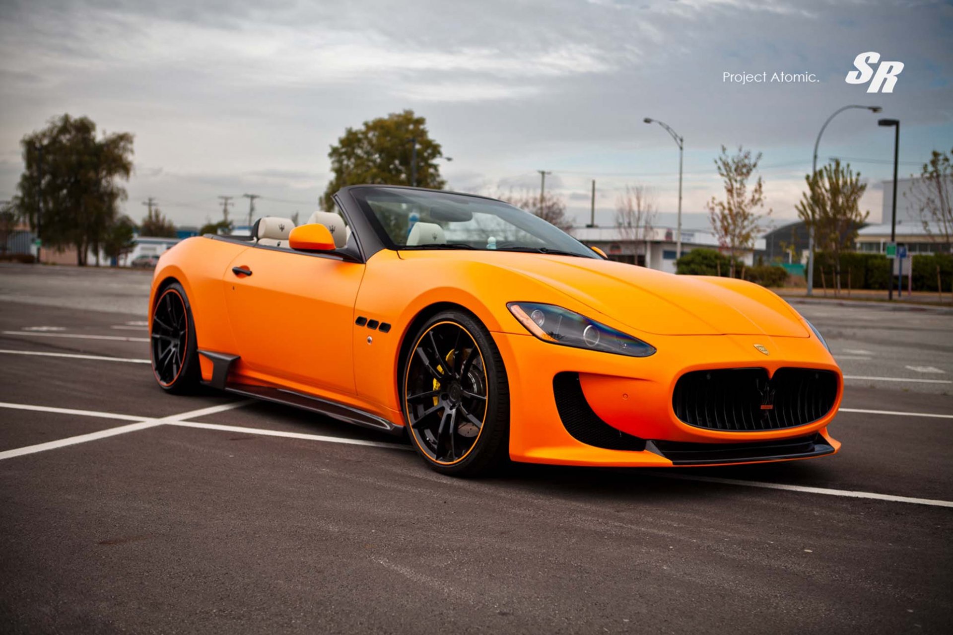 r auto group maserati gran turismo cabrio atomic maserati v-8 orange