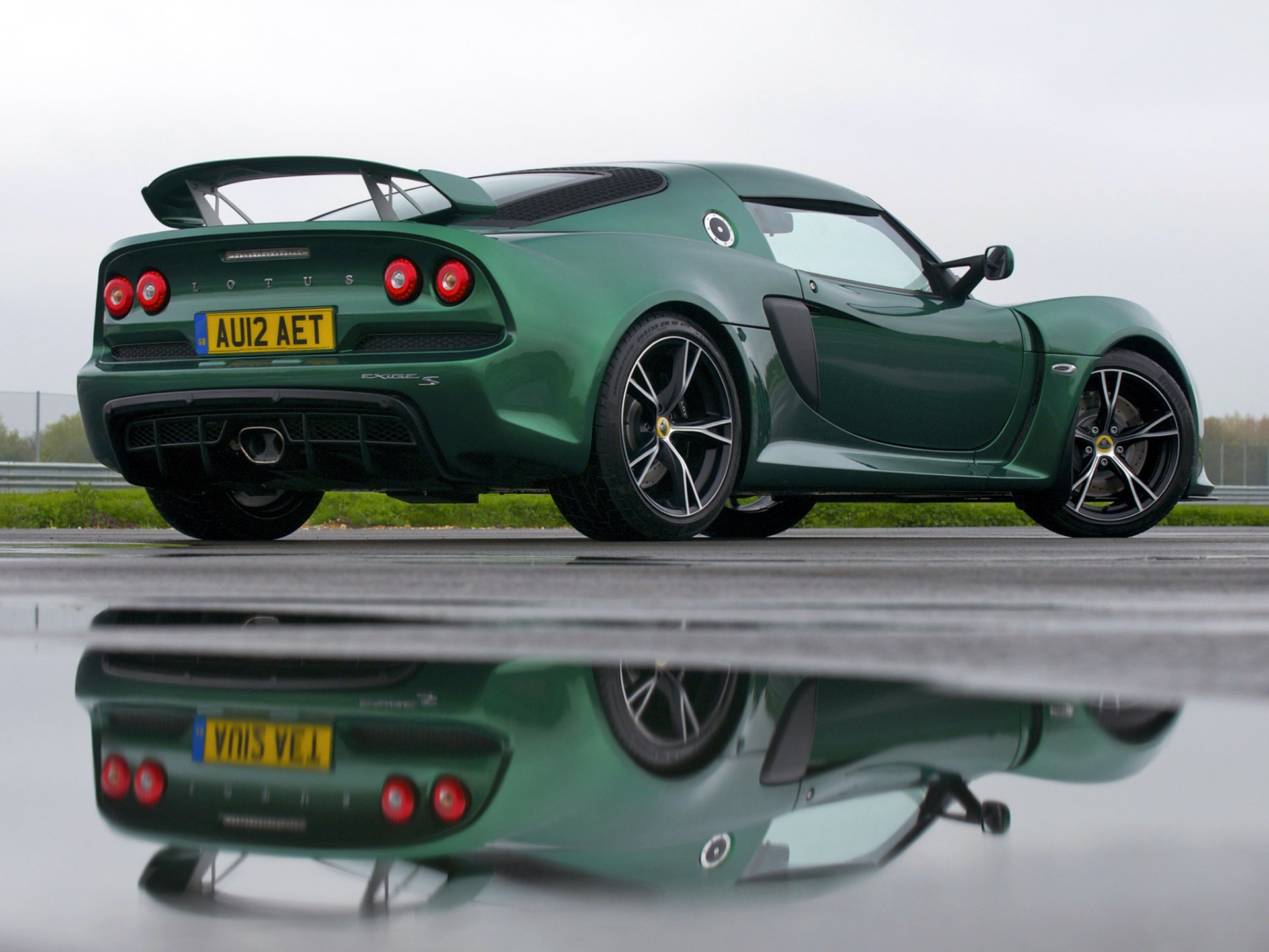 lotus exige s auto verde coda