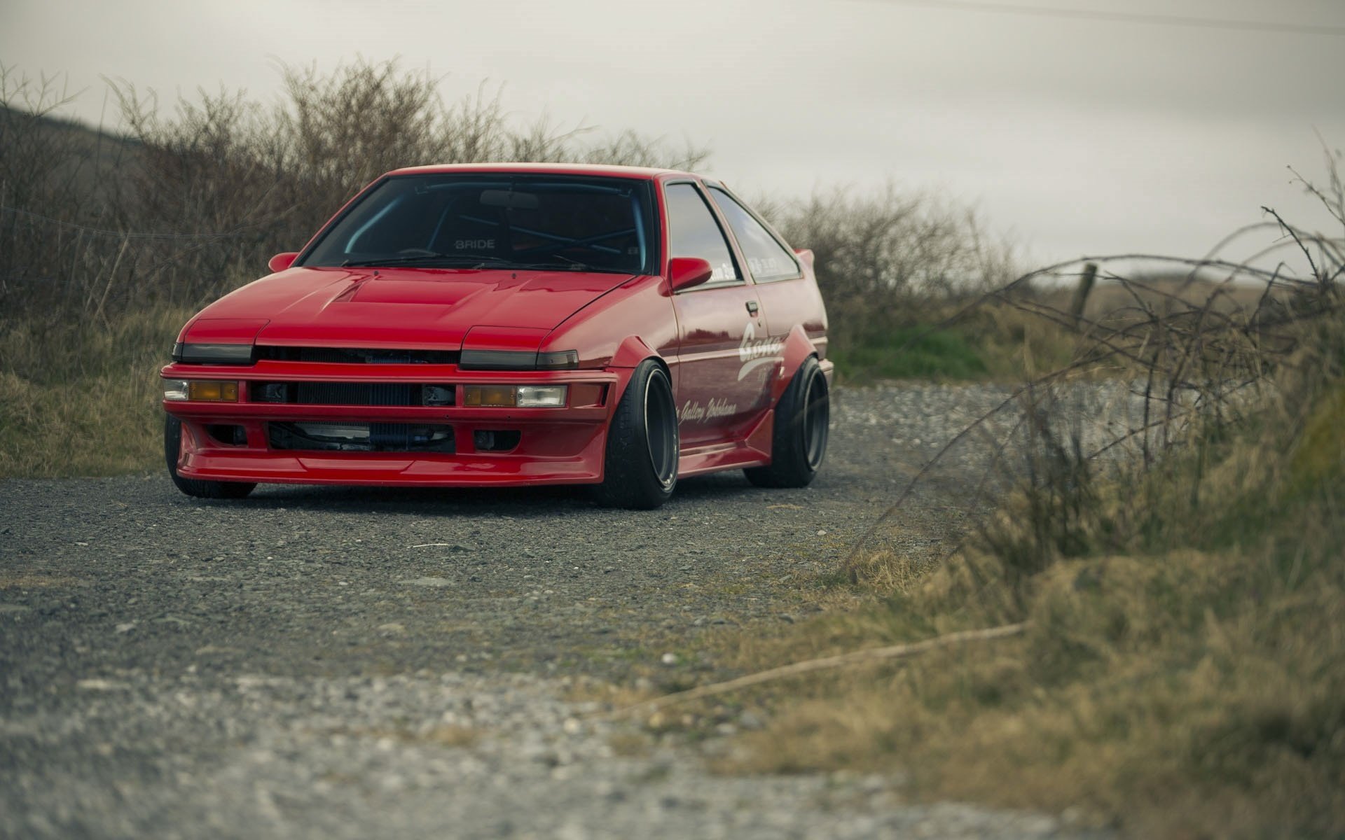 toyota corolla ae86 rosso toyota corolla rosso