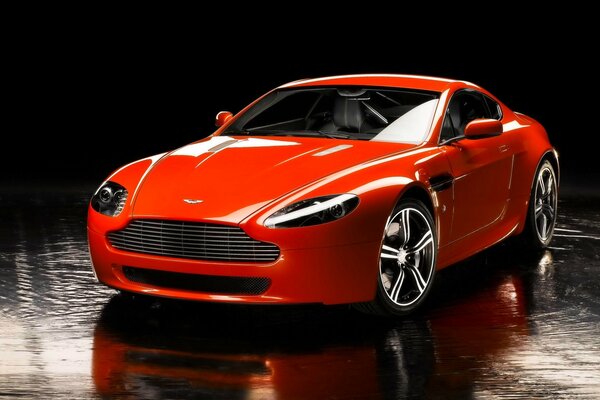 Auto vintage aston martin v8