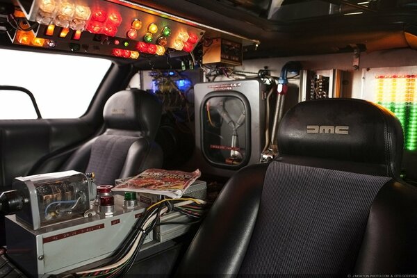 Salón DeLorean fondo de Escritorio
