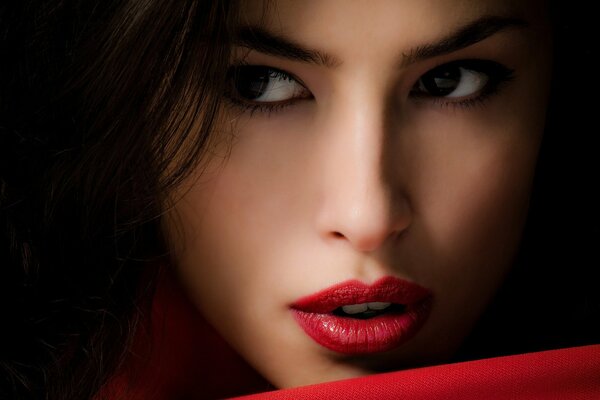 The mysterious look of a beautiful girl
