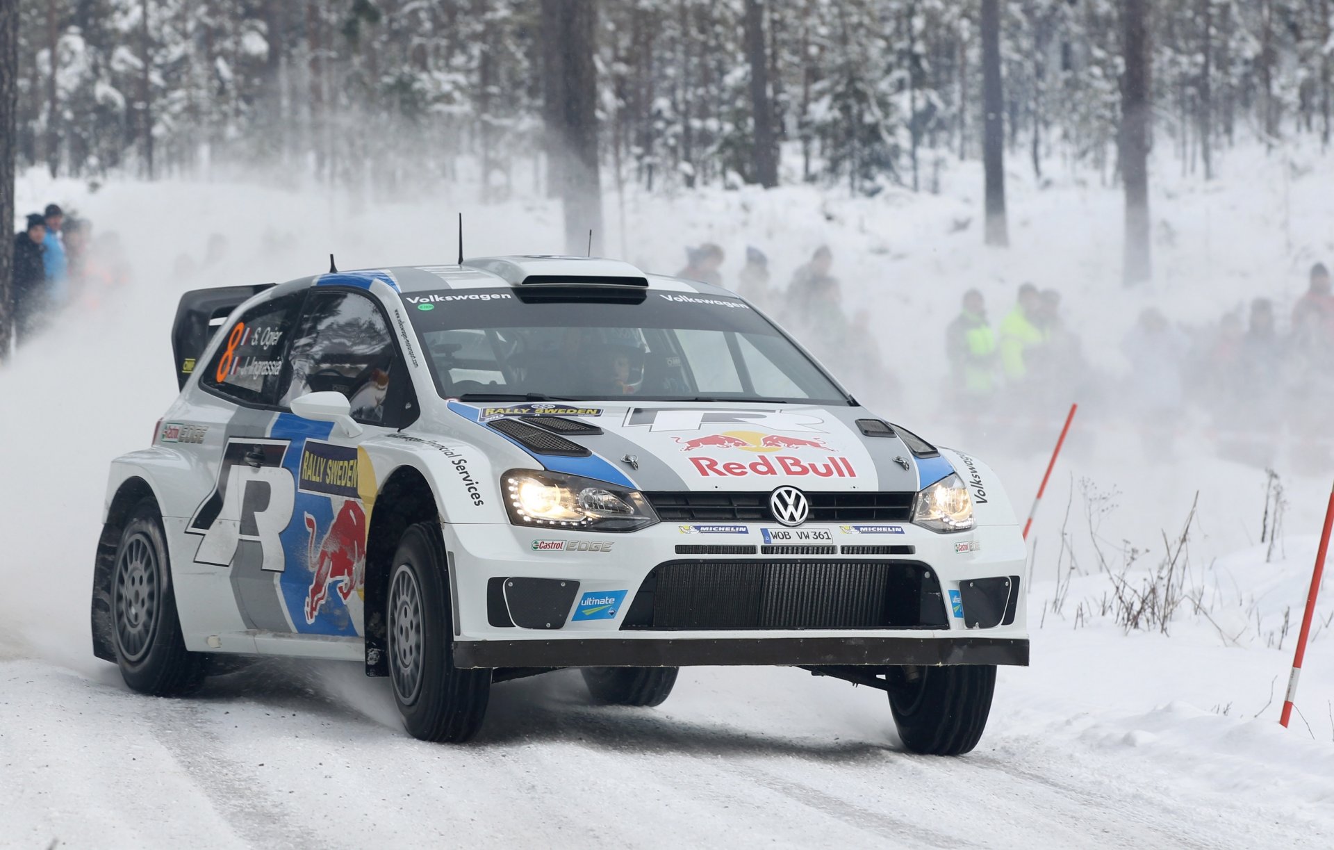 volkswagen polo śnieg wrc sebastian ogier zlot zima rajd las