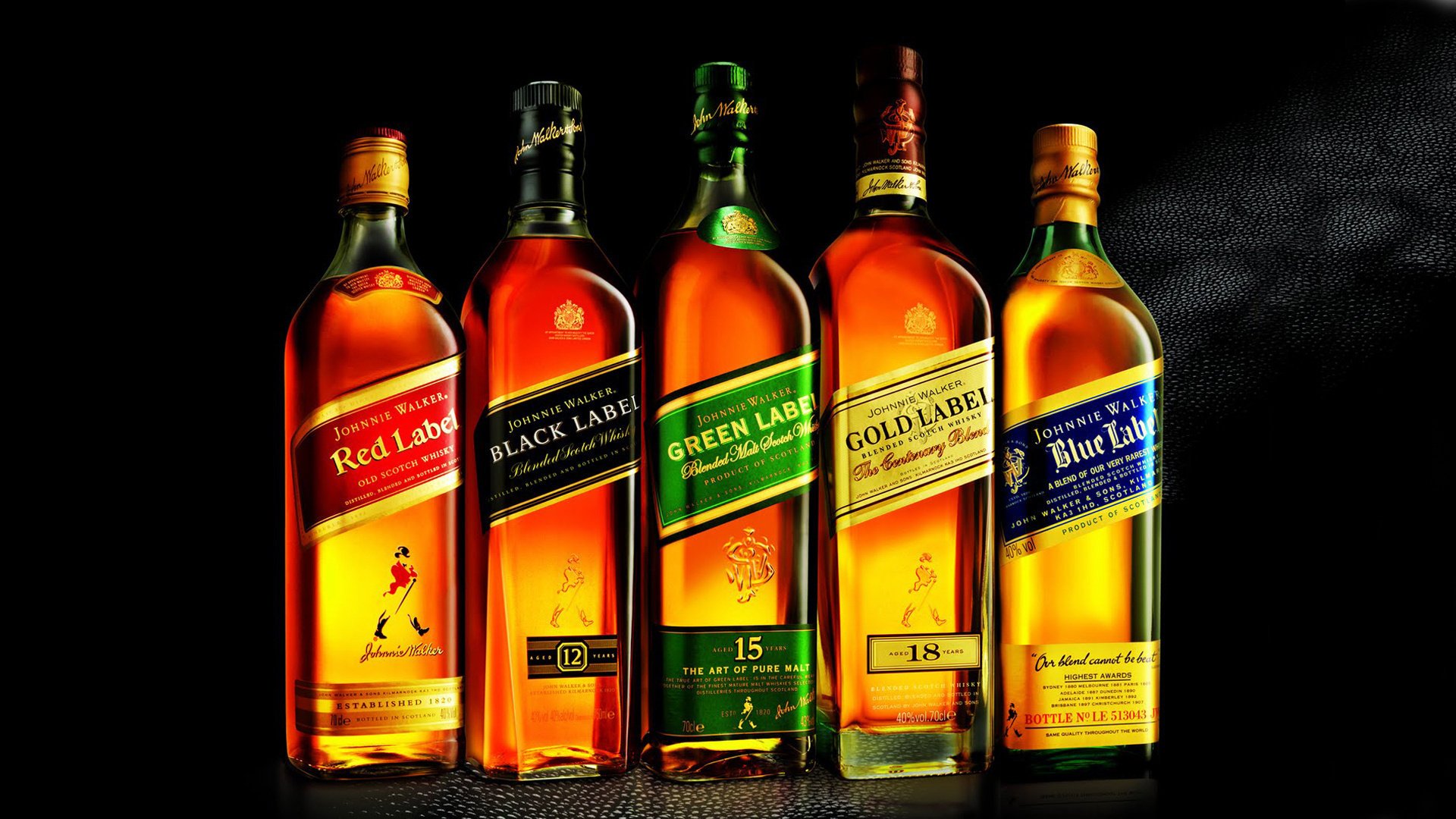 whiskey drinks background bottle