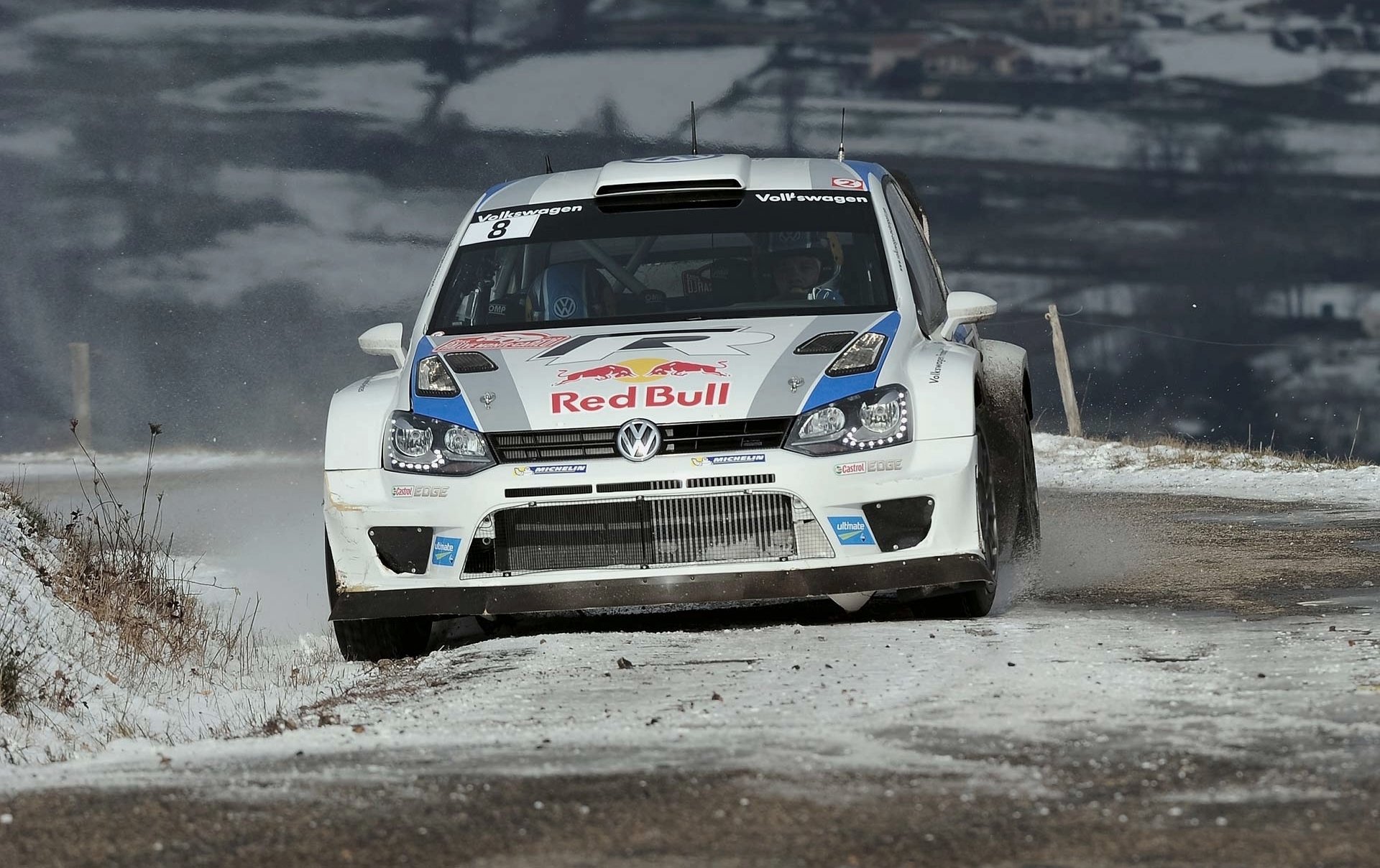 volkswagen polo rally nieve wrc delantero toro rojo