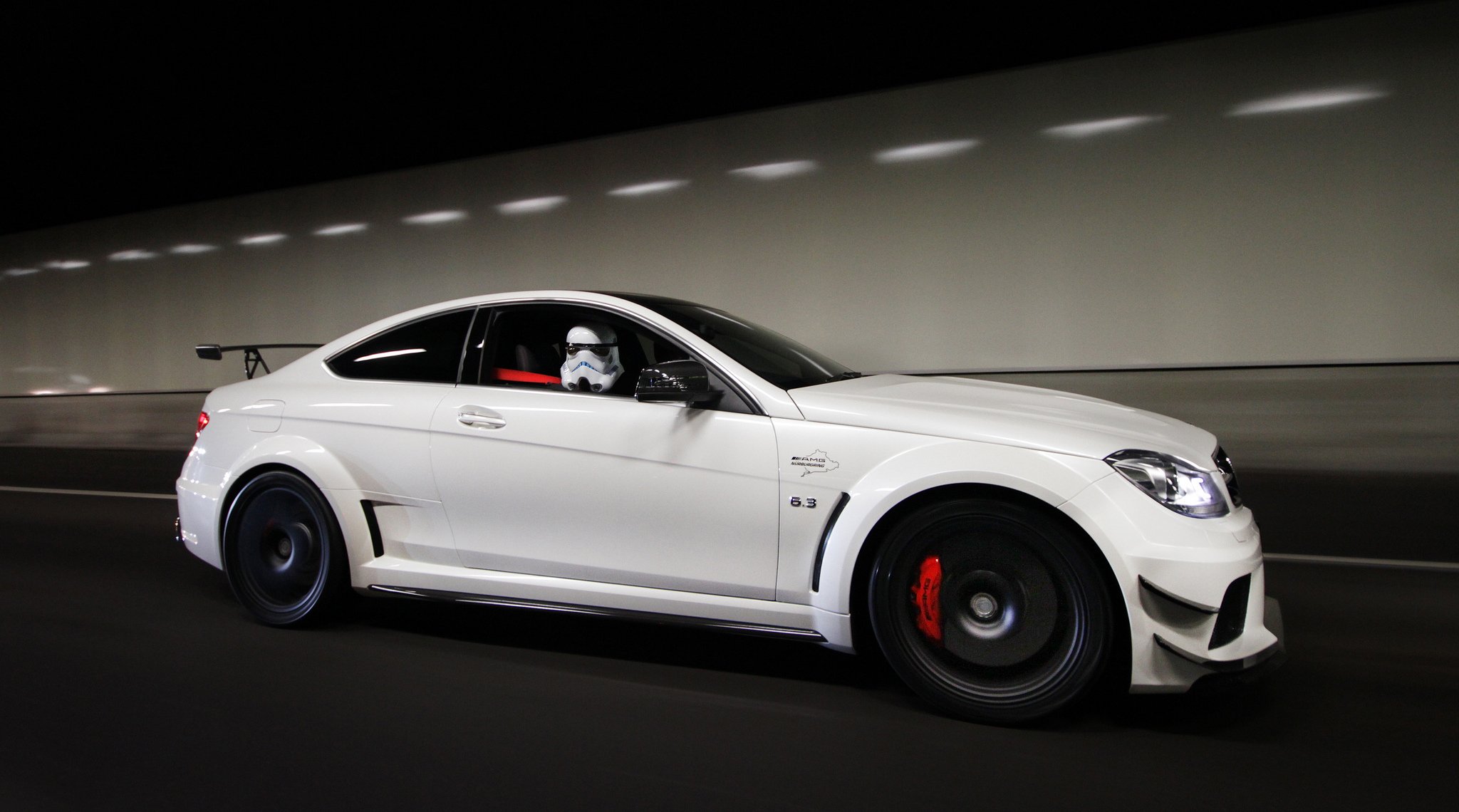 mercedes c63 amg série noire blanc mercedes c63 amg