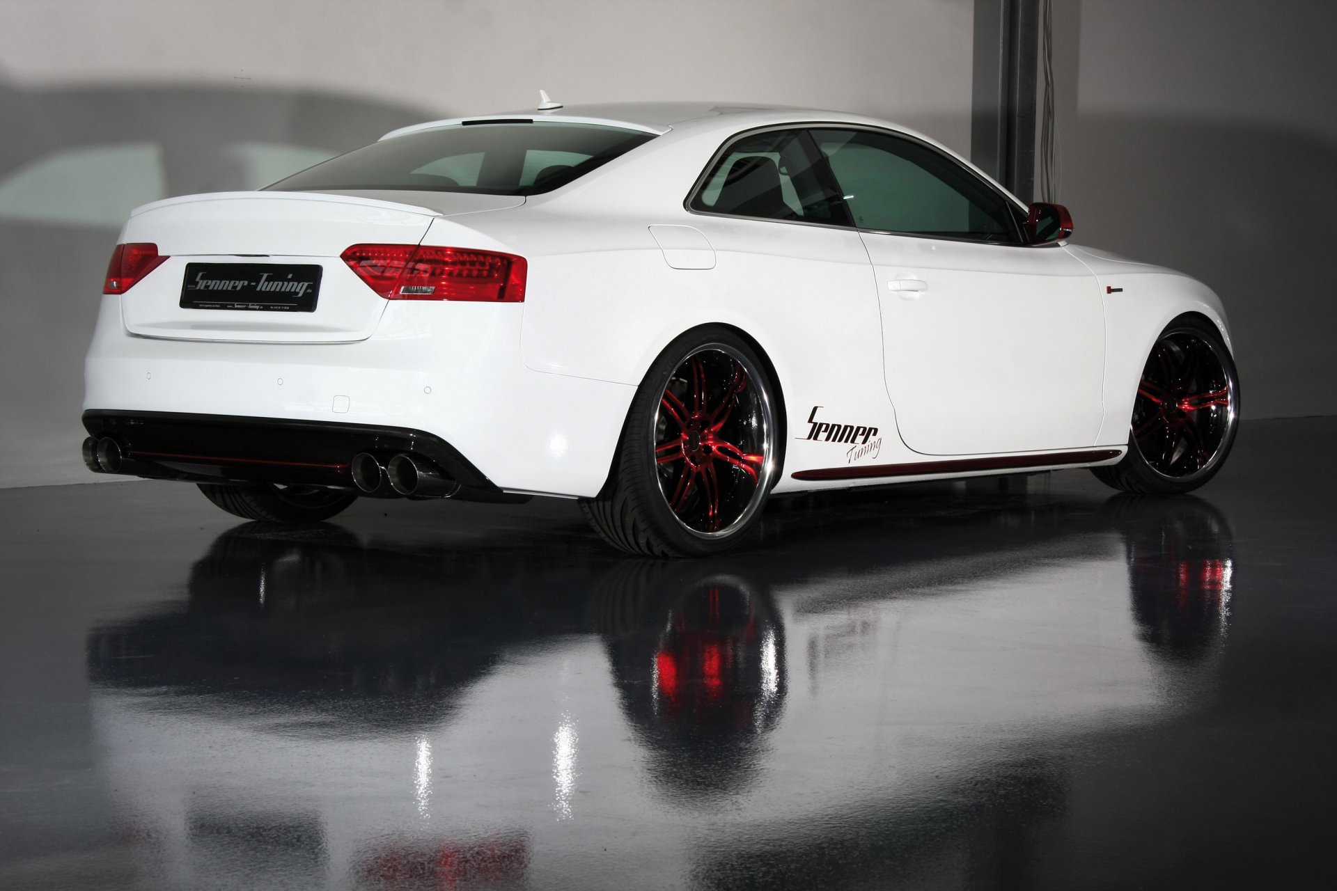 audi s5 белый senner tuning колеса ауди с5 красные диски