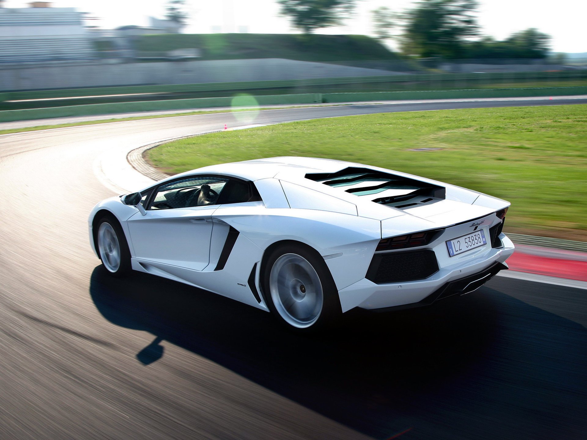 aventador lamborghini lp700-4 white lamborghini aventador