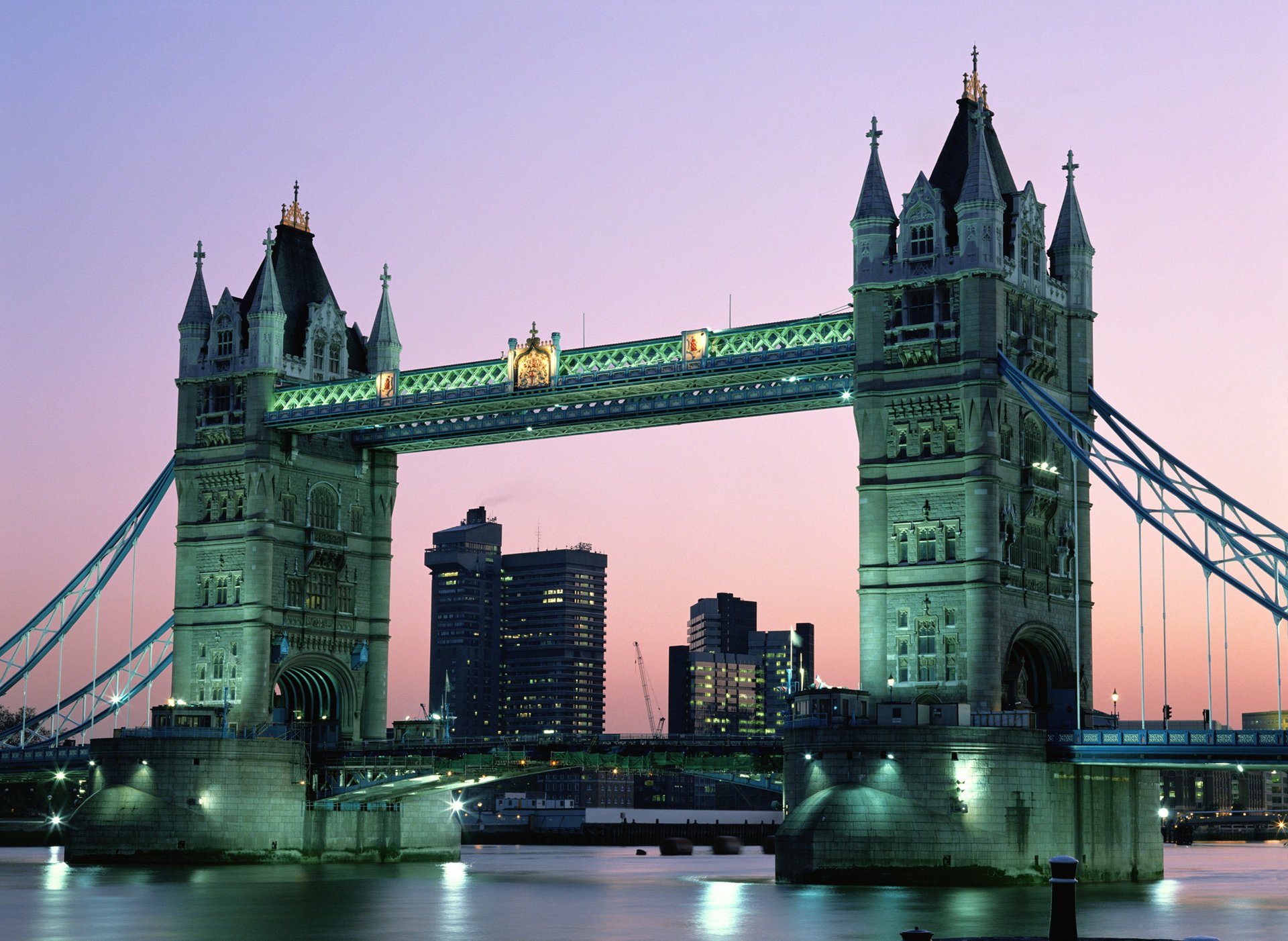 england london the city water the evening bridge