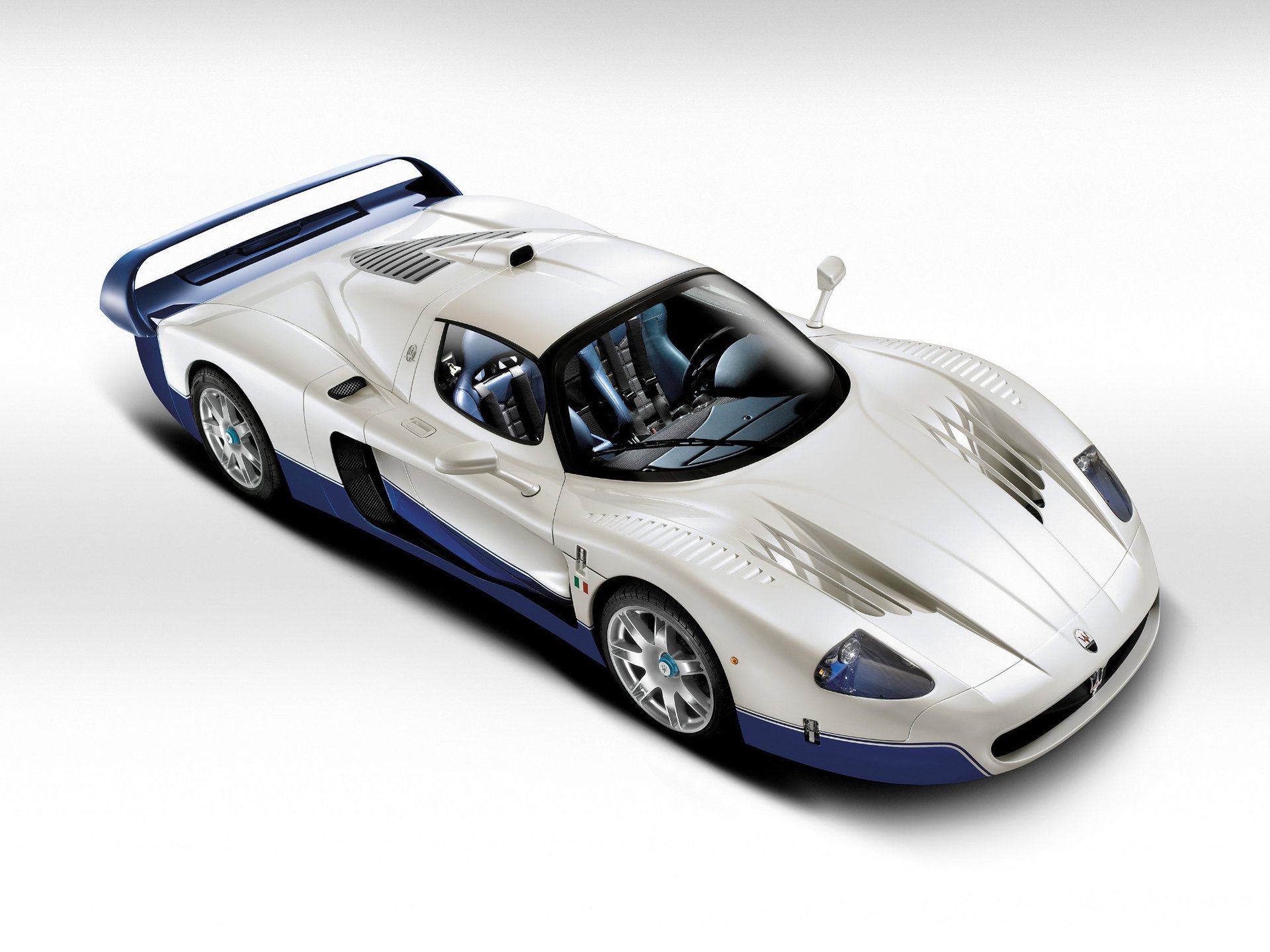 maserati mc12 auto supersamochód