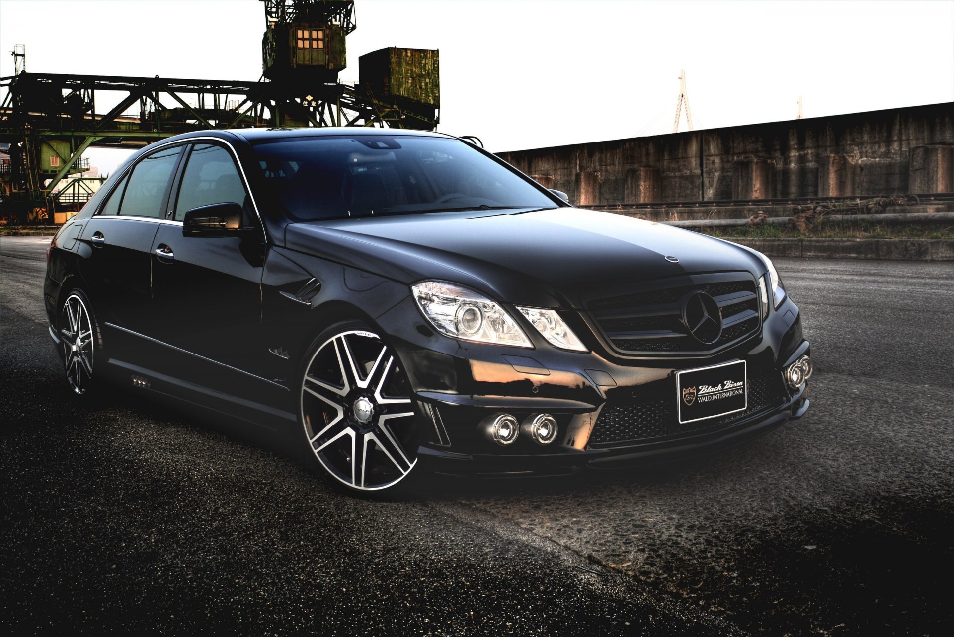 voiture papier peint noir mercedes benz e-klasse sport ligne édition tuning wald papier peint mercedes classe e beau mers