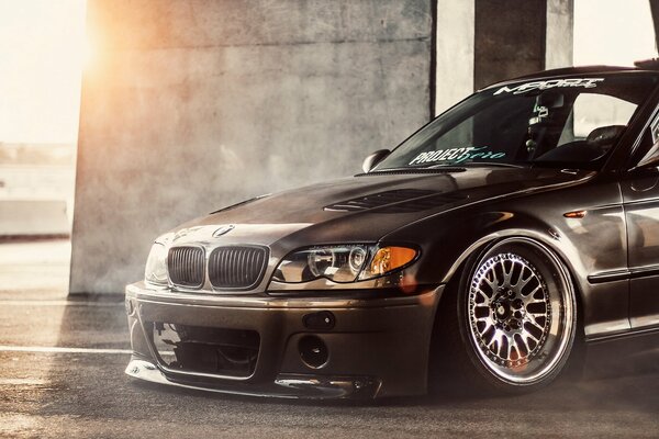 Tuning BMW M3 3V a la luz del Sol