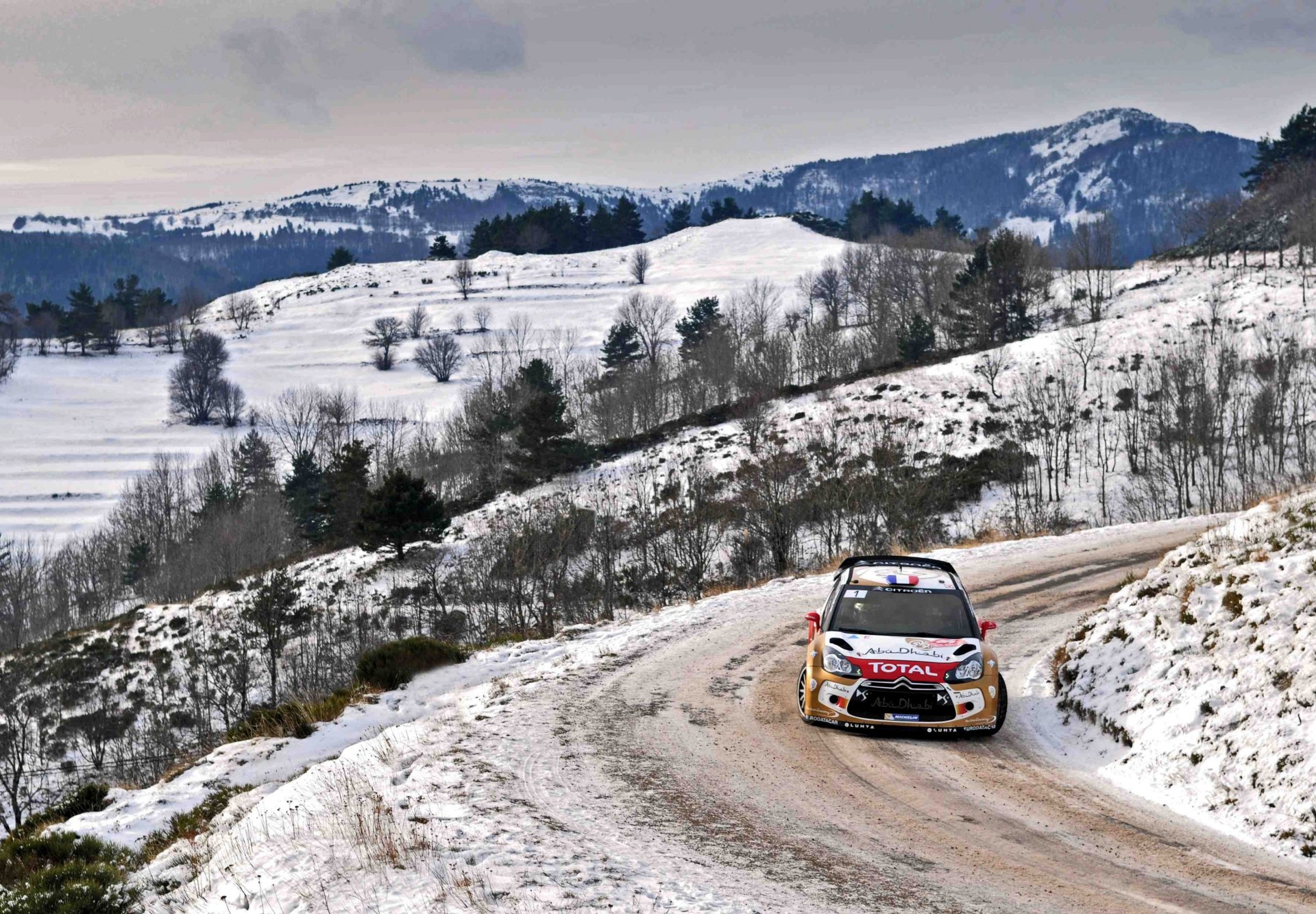 citroen ds3 rally wrc rally turn winter snow full sport auto car citroen sebastian loeb daniel elena