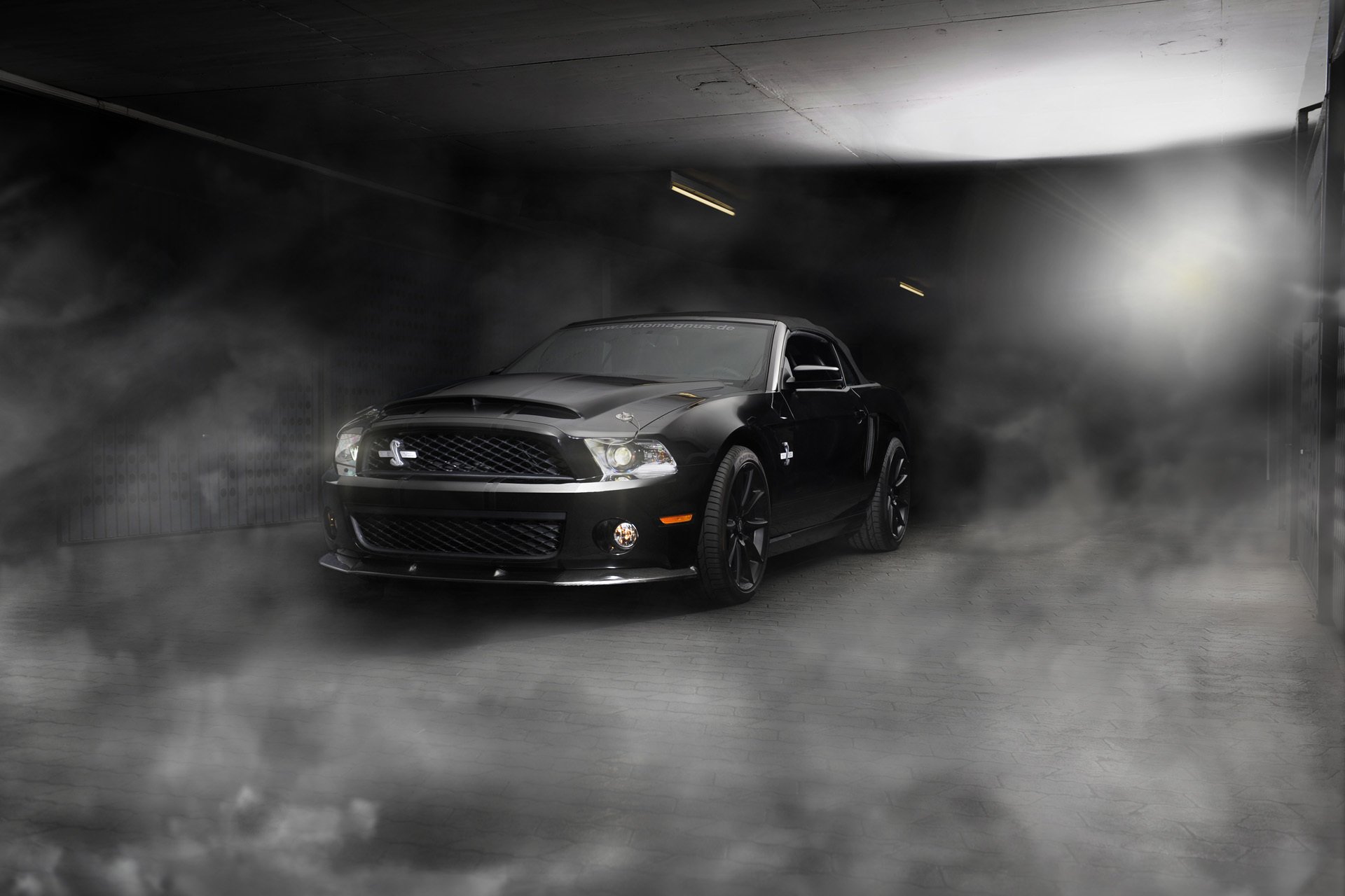 ford mustang shelby gt500 super snake coche del músculo delantero muscle car convertible adoquines luz resplandor humo