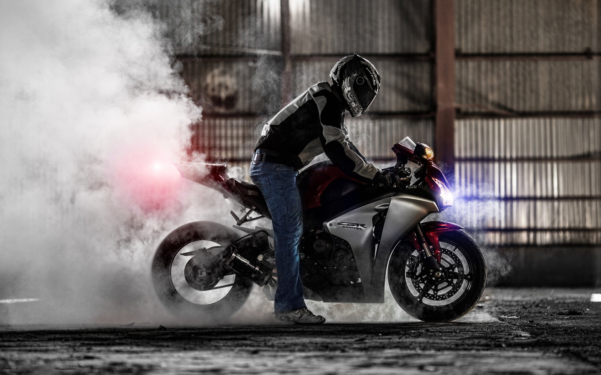 honda cbr 1000rr superbike moto sportive honda moto fumo burnout