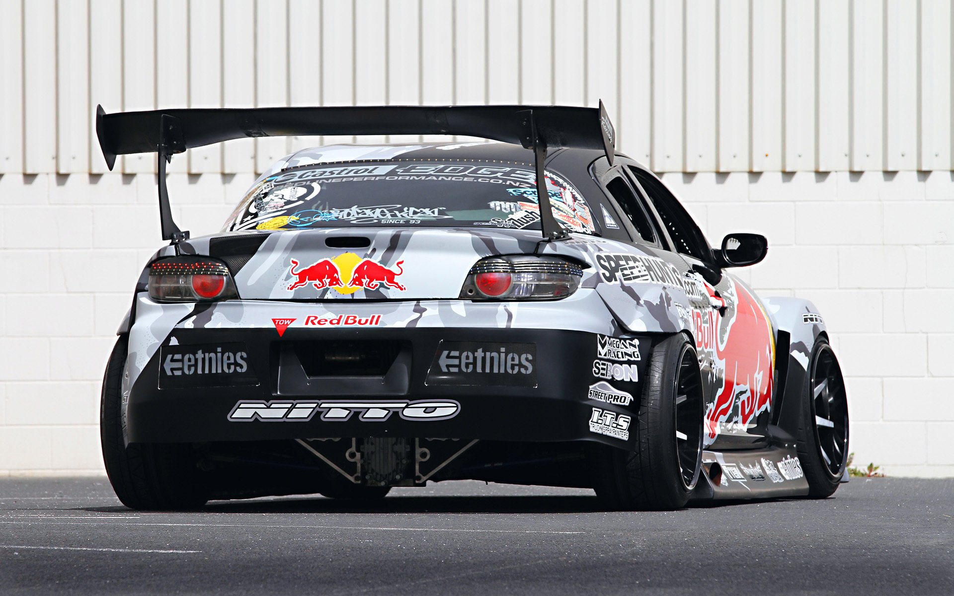 mazda rx-8 drift tuning sportwagen red bull racing wettbewerb widebody spoiler felgen