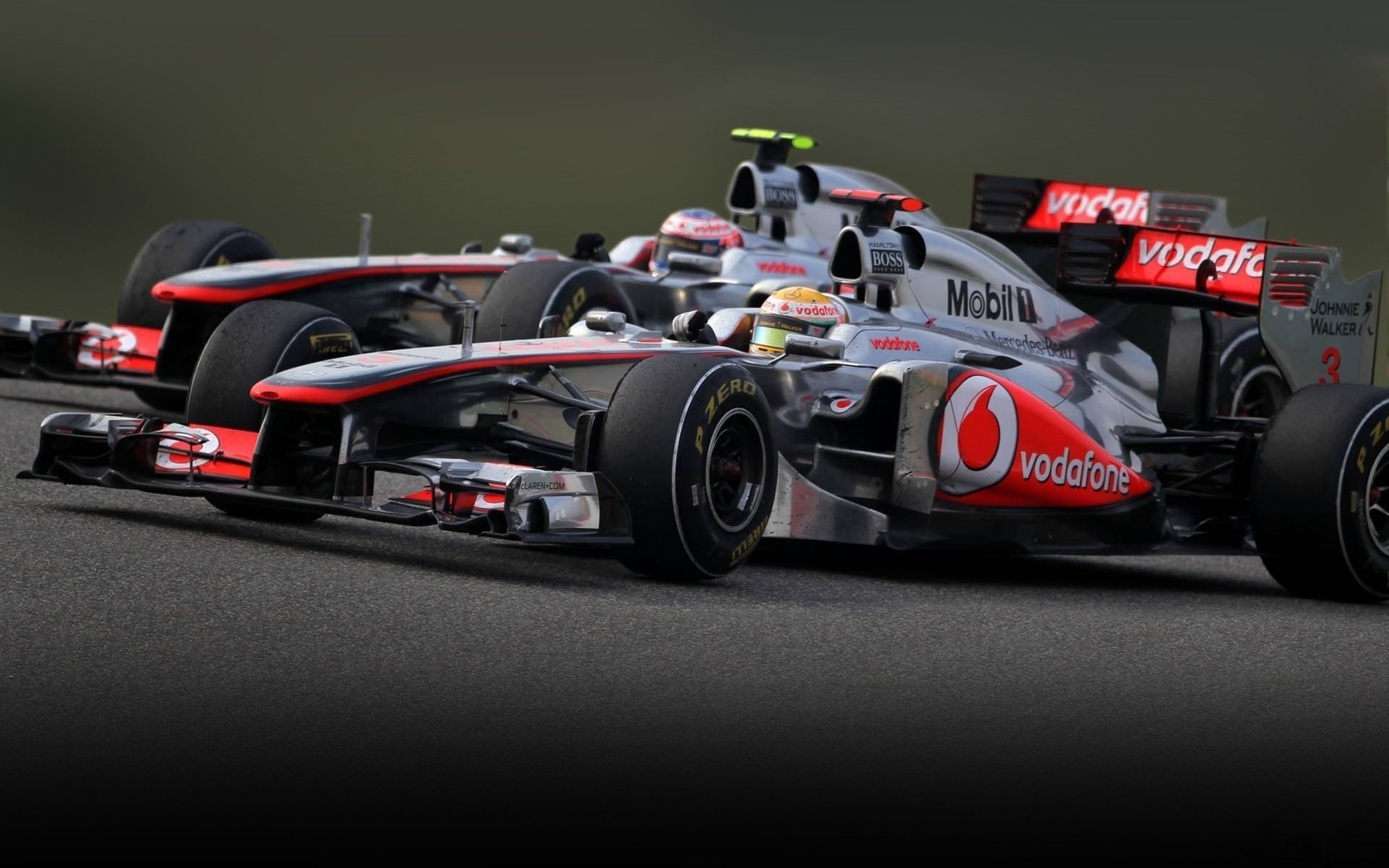 piste voitures de course piste mclaren mp4-26 vodafone mclaren mercede